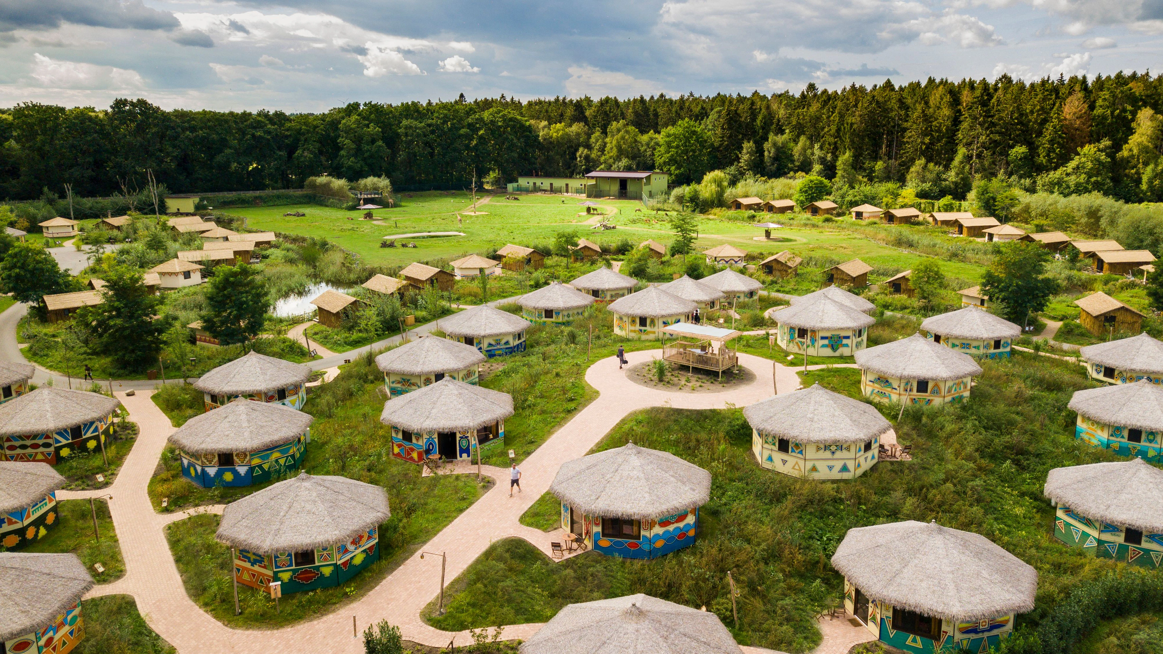 Die Masai-Mara-Anlage des Serengeti-Parks: Hier soll der letzte DDR-Airbus für immer geparkt werden.