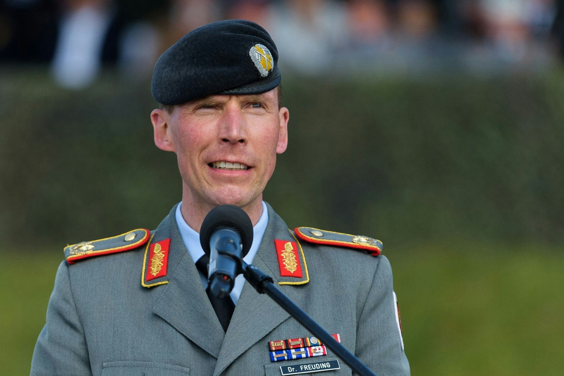 Brigadegeneral Christian Freuding sieht die ukrainischen Streitkräfte vor weiteren schweren Kämpfen.