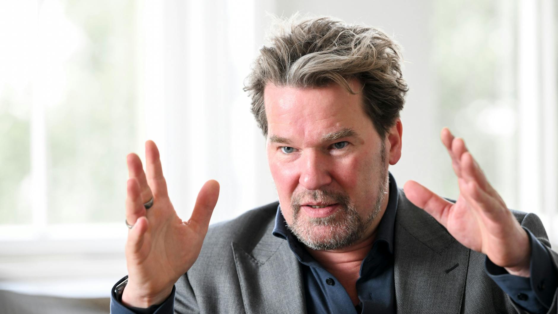 Dirk Stettner (CDU), Fraktionsvorsitzender im Berliner Abgeordnetenhaus, stellte jetzt seine Tempo-50-Pläne vor.