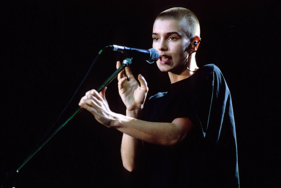 Skandalöser TV-Moment: Sinéad O’Connor zerreißt ein Bild von Papst Johannes Paul II.