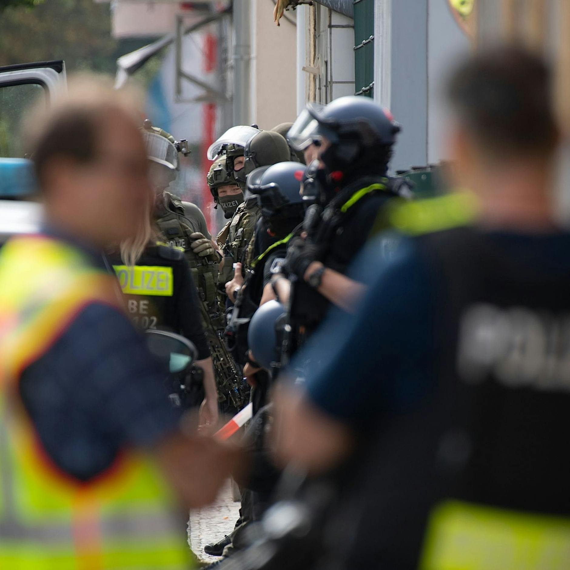 SEK-Einsatz bei Zwangsräumung: Mann tot in Wohnung gefunden