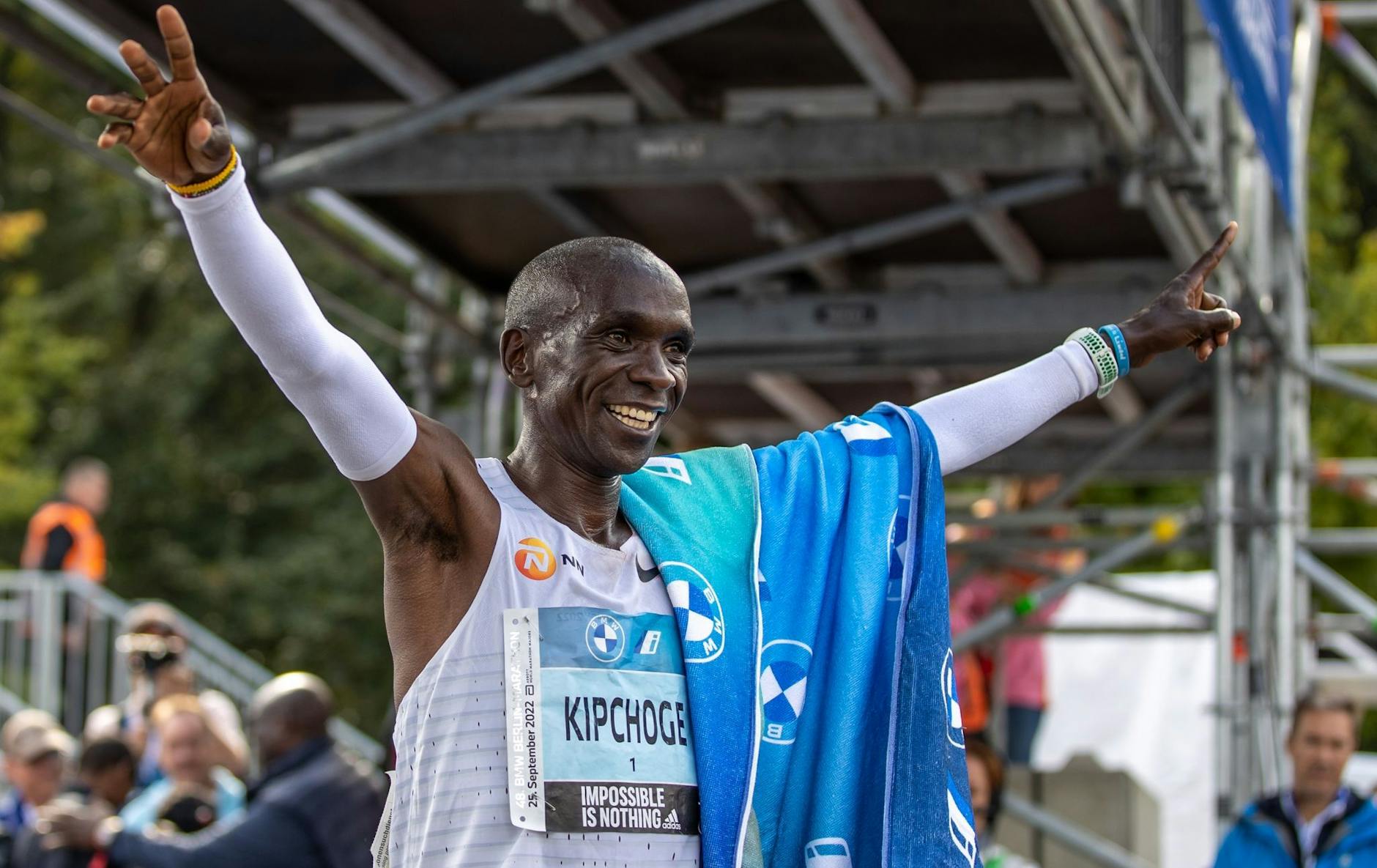 ARCHIV - Auch 2023 tritt Eliud Kipchoge beim Marathon in Berlin an.