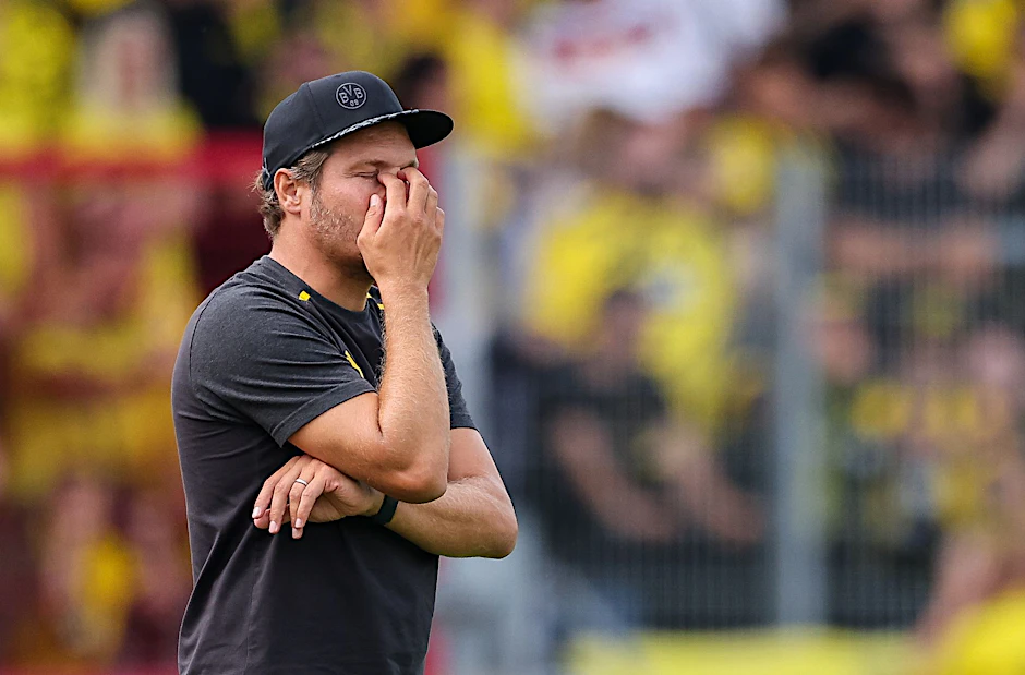 Feierte mit dem BVB einen klaren Testspielsieg: Edin Terzic.  