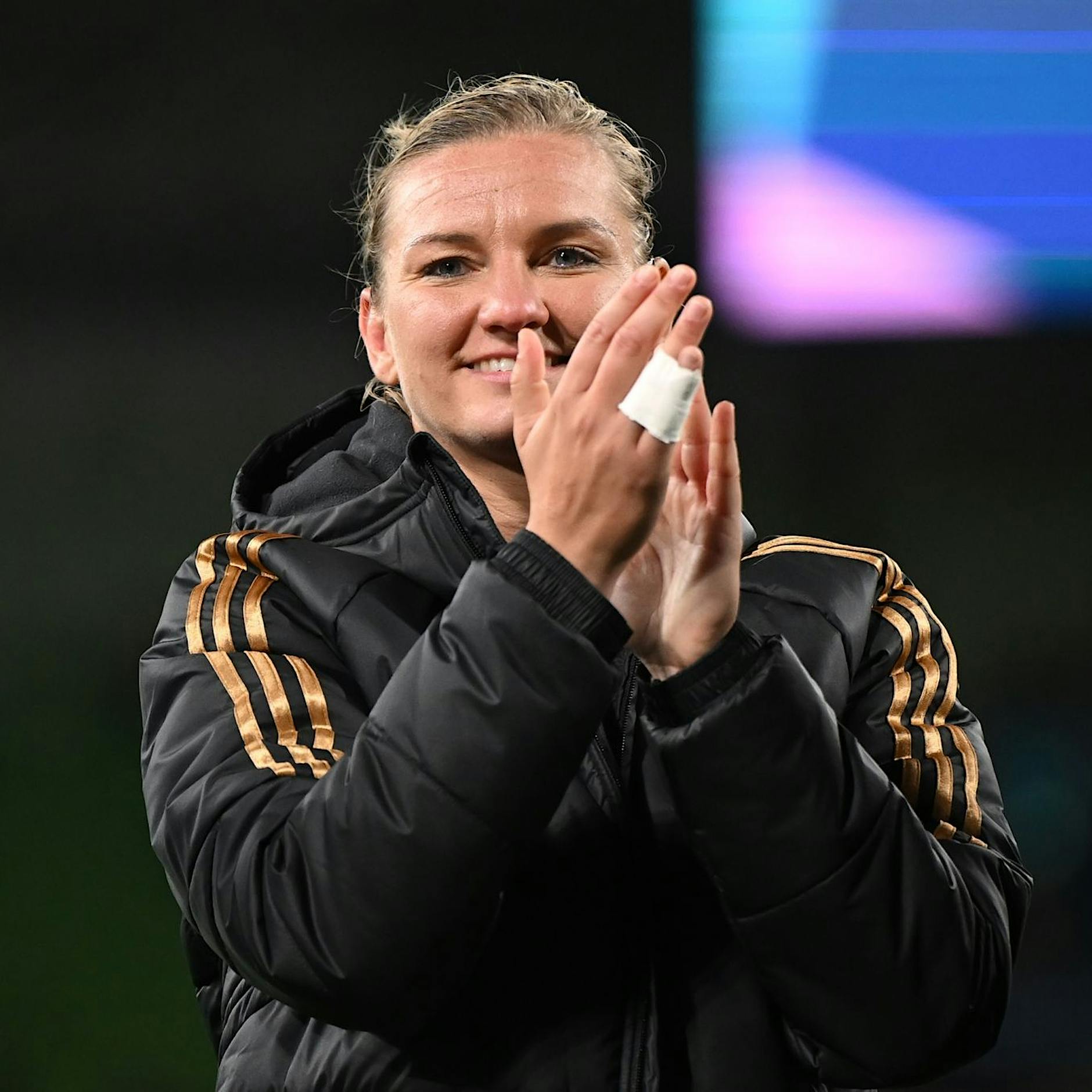 Popps Zukunftsfragen: DFB würde „auf die Knie gehen“