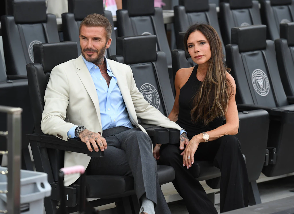 David Beckham wegen Messi-Deal aus Bett geklingelt, Frau Victoria fand es gar nicht lustig