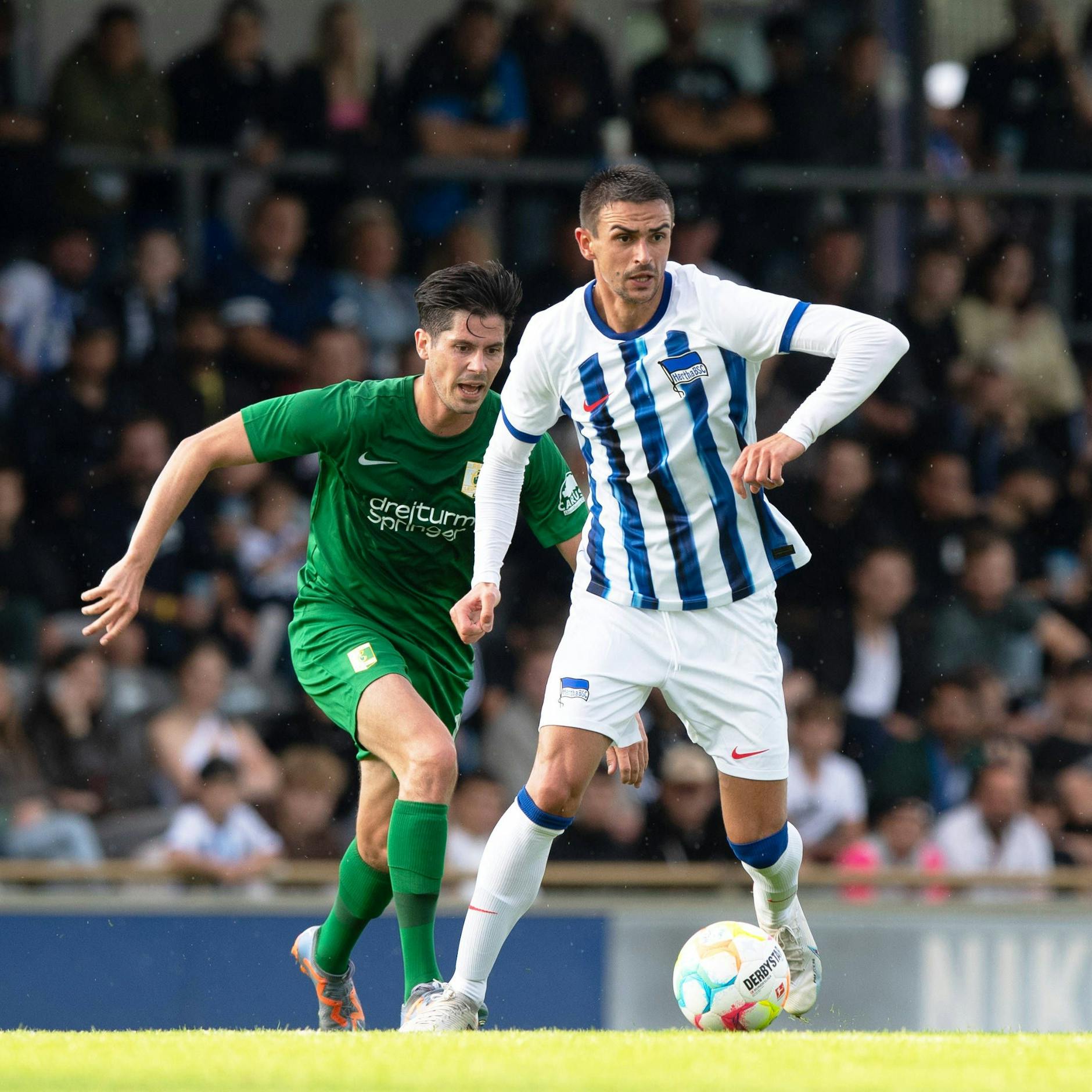Der Bosnier Smail Prevljak schießt sich erst mal in der Regionalliga warm und traf beim 3:0 gegen Chemie Leipzig.