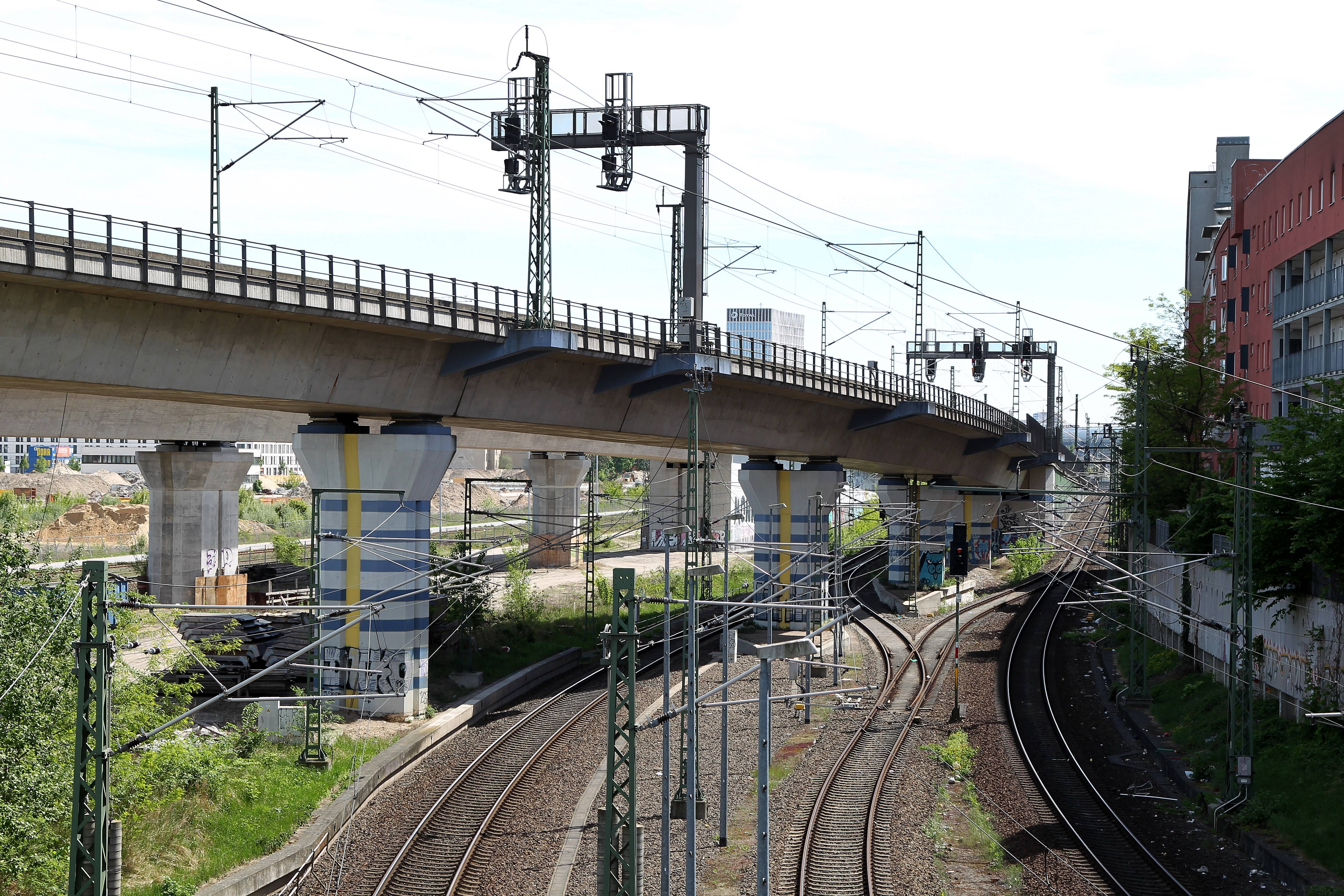 Unklar, Ob S15 Zwischen Wedding Und Hauptbahnhof Rechtzeitig Fertig Wird