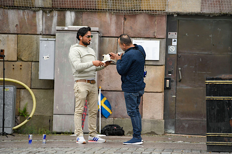 Irakische Aktivisten schänden in Schweden erneut öffentlich einen Koran.&nbsp;