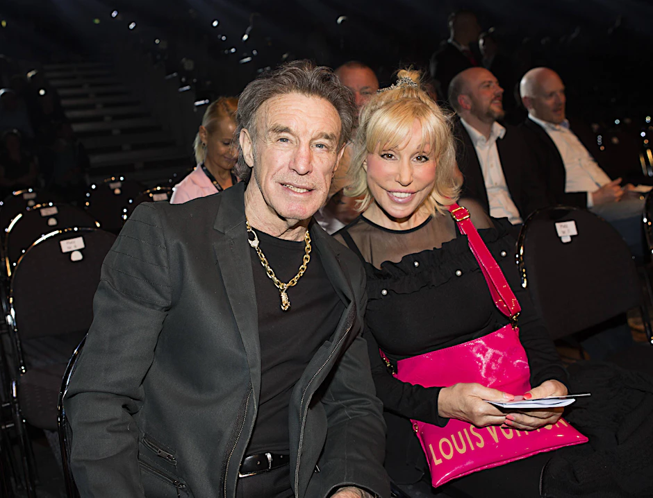 Kennen sich seit fast 30 Jahren: René Weller und seine Frau Maria, hier 2018 bei einer Boxgala.