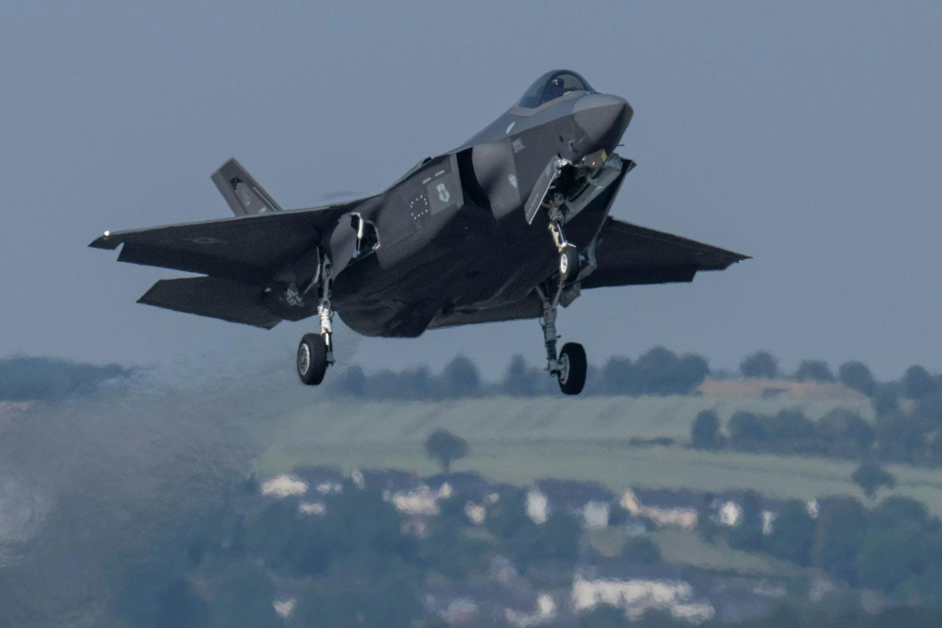 Ein Kampfflugzeug vom Typ F-35