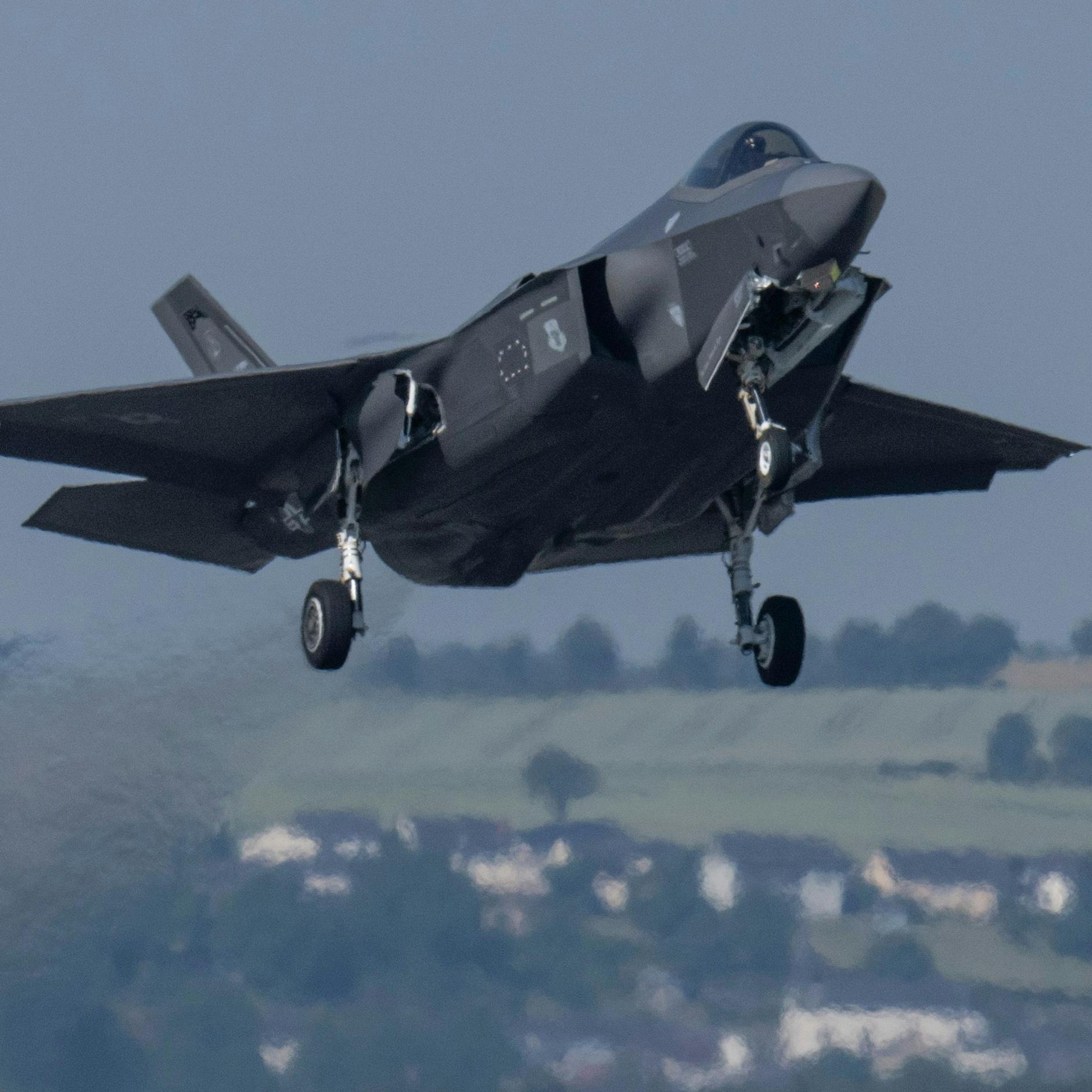 Image - Rheinmetall beginnt mit Bau von Fabrik für F-35-Kampfjet-Teile in Weeze