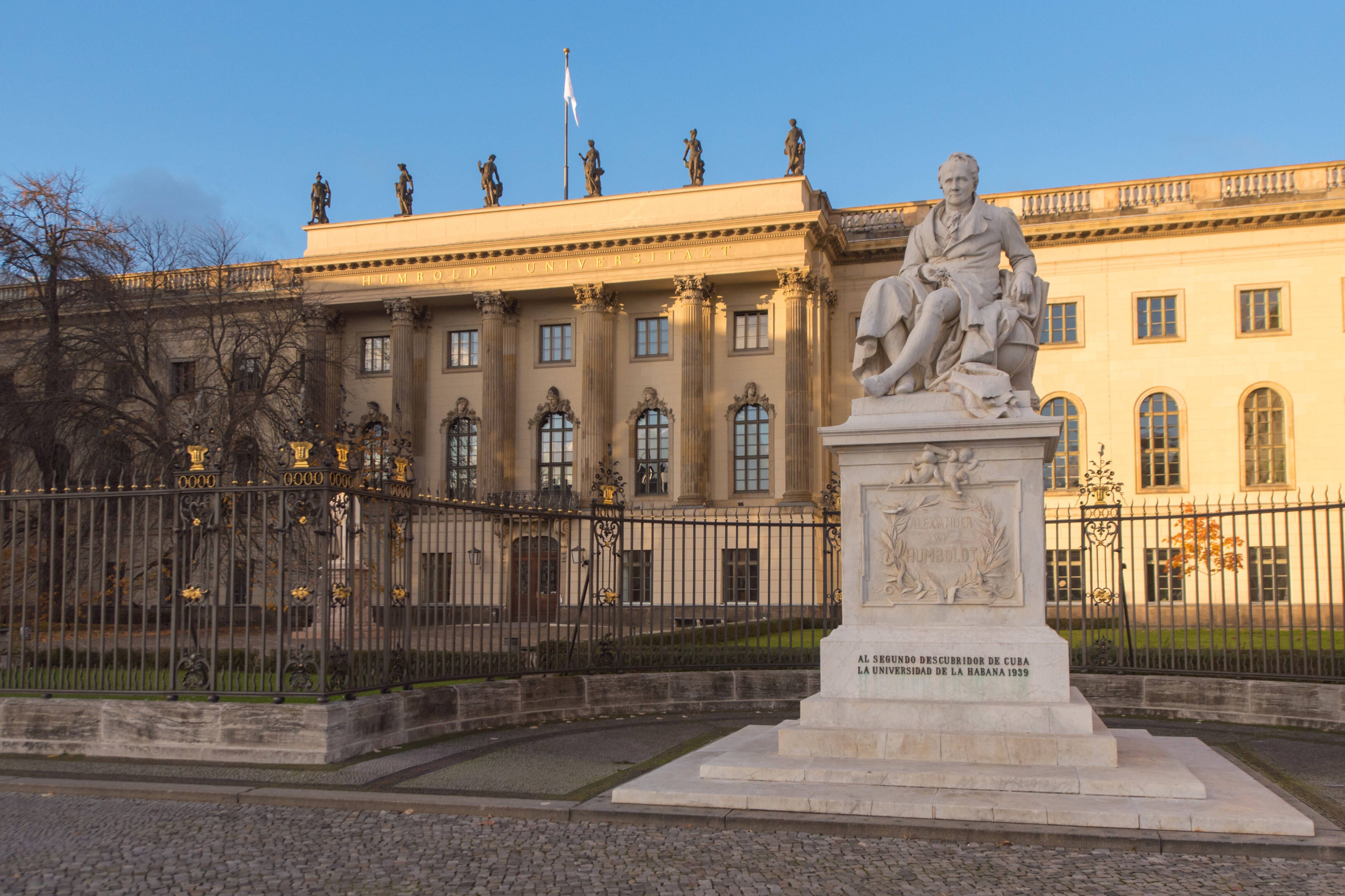 Belästigungsvorwürfe: HU Berlin stellt Dozenten frei