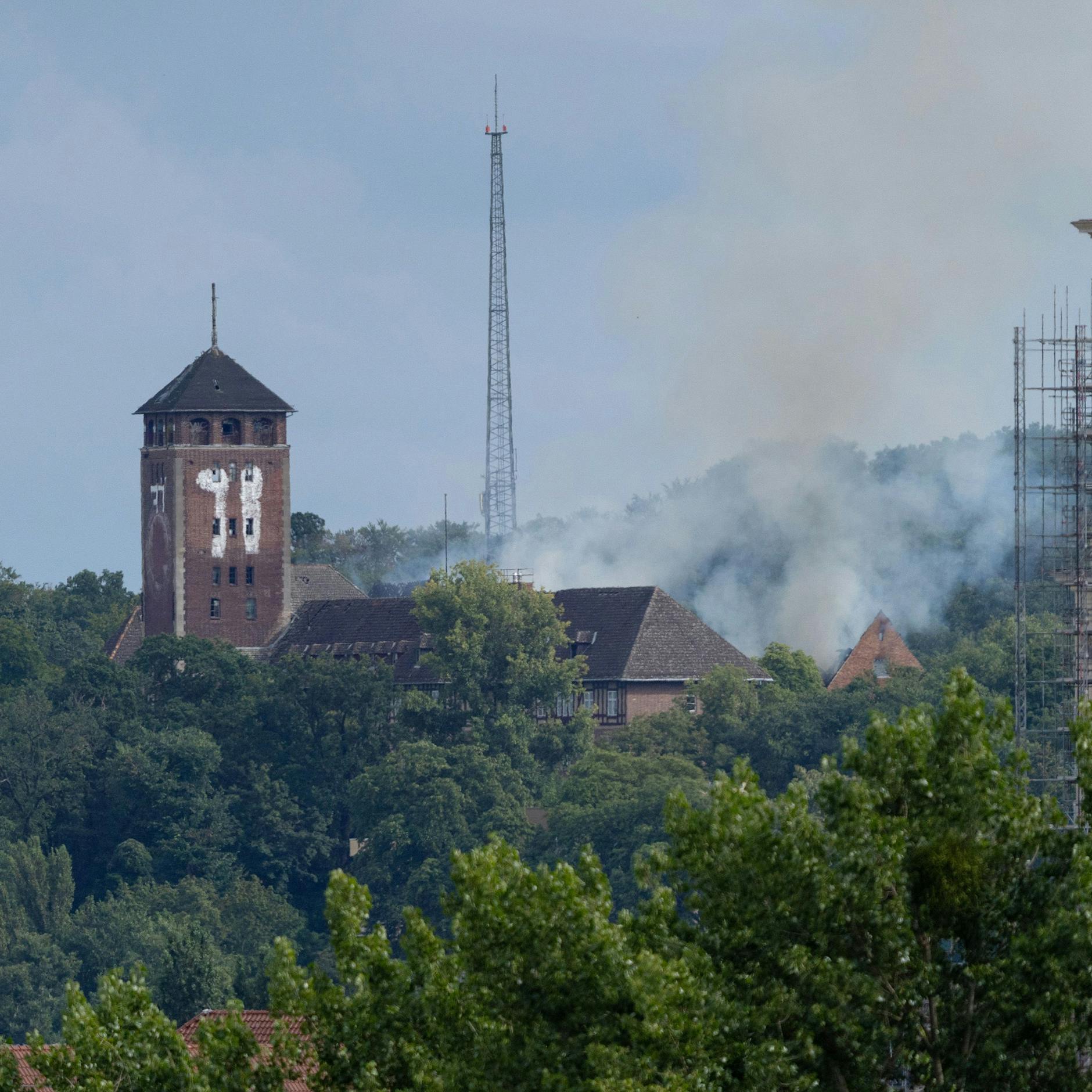 Brand am alten Landtag in Potsdam unter Kontrolle