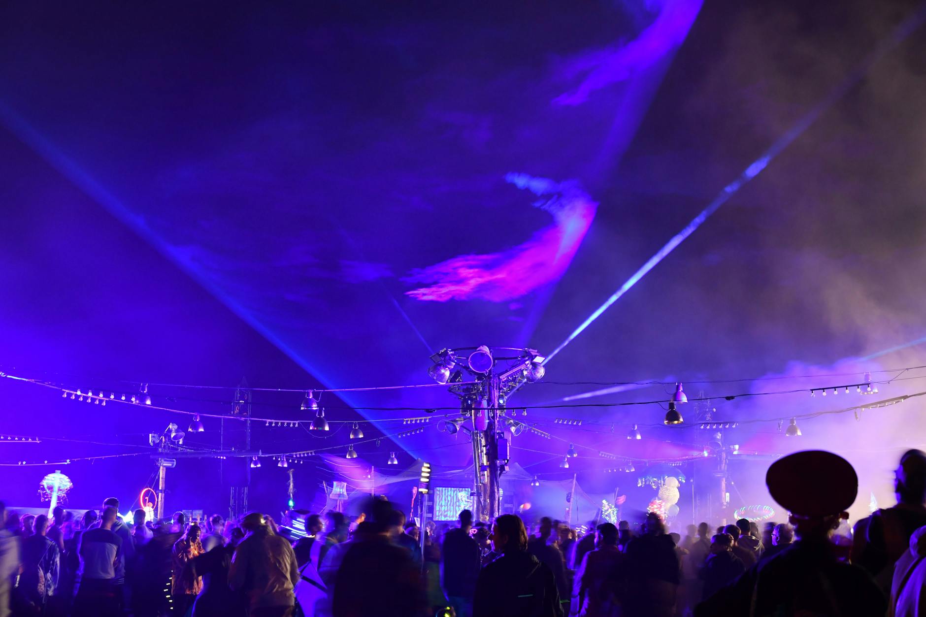 Laserlicht und Techno-Wumms: Die Nation of Gondwana ist Deutschlands schönstes Festival.