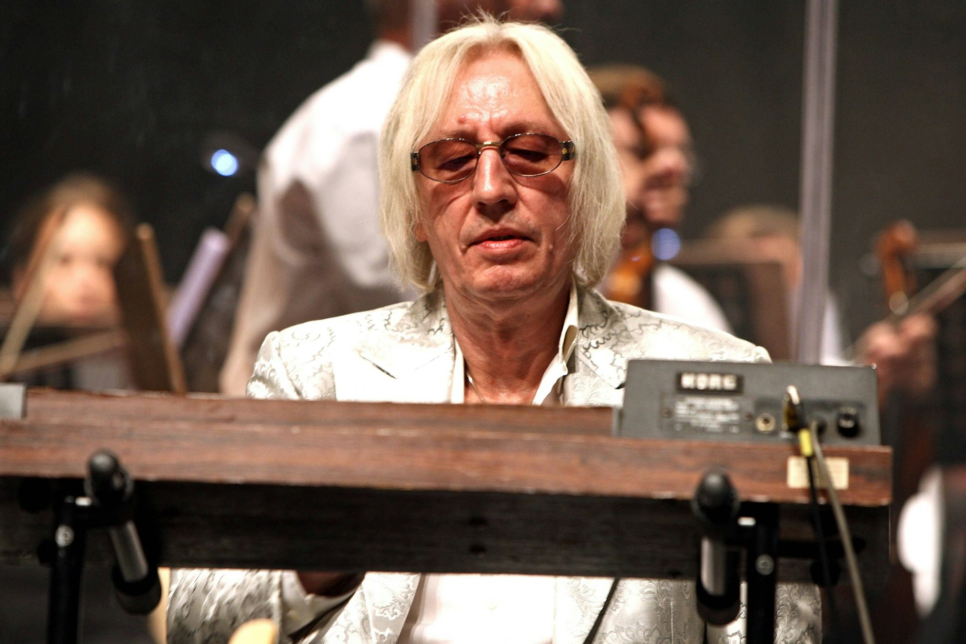 Der ehemalige Keyboarder der Berliner Rockband „Karat“ verstarb bereits Ende Juli, teilte sein Management mit (Archivbild).