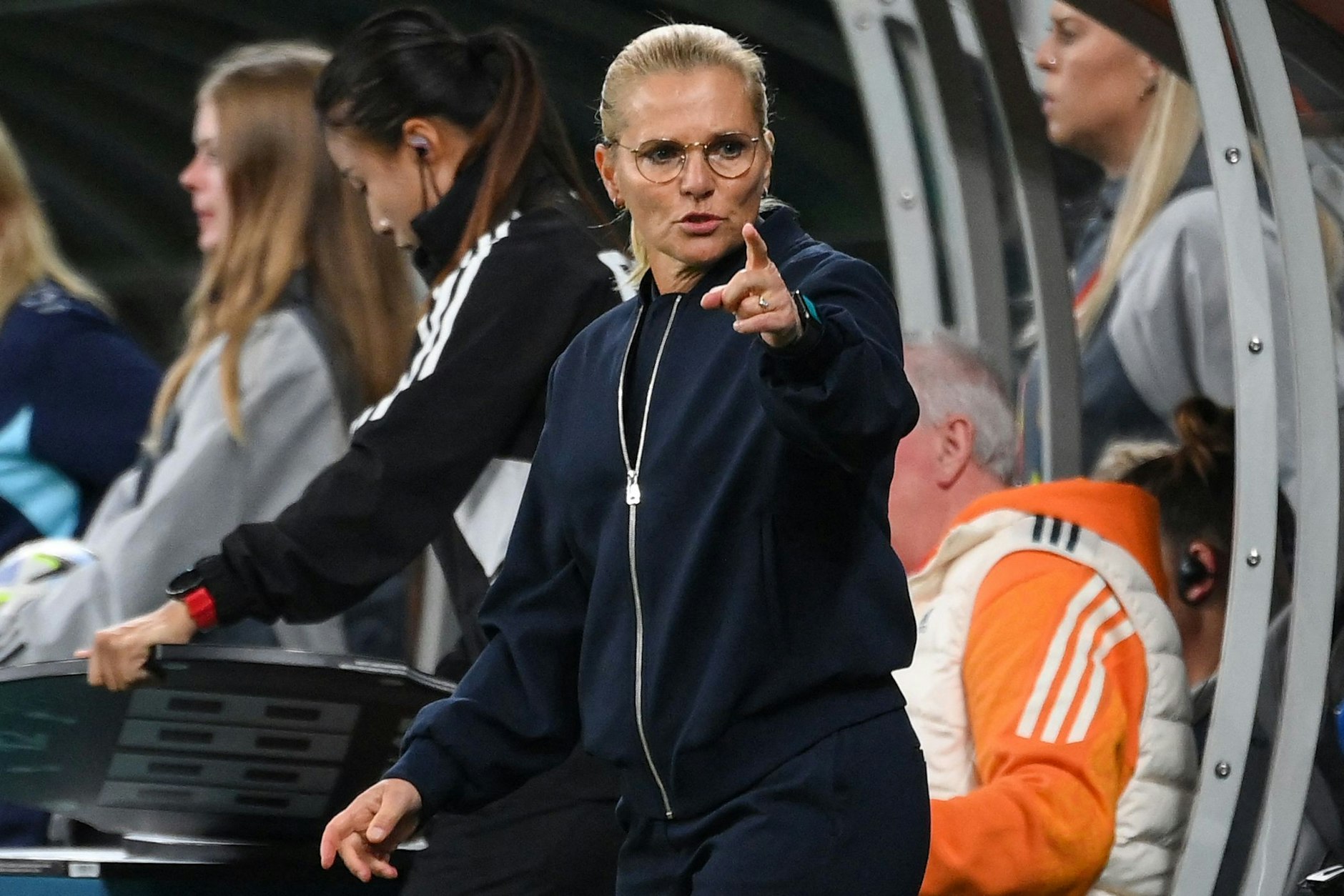 Sarina Wiegman gibt nicht nur im englischen Fußballverband die Richtung vor.