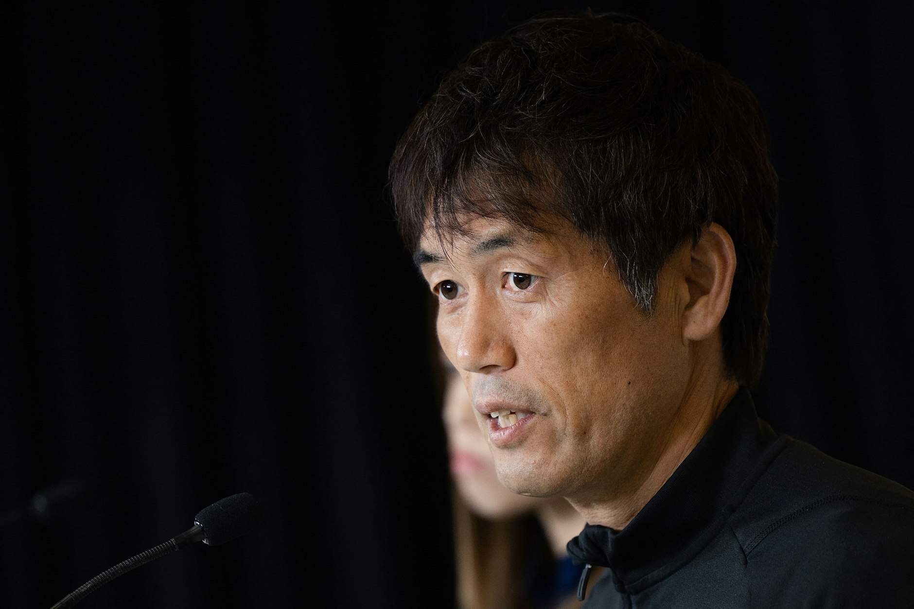 Der Nationaltrainer Ikeda Futoshi scheint der richtige Baumeister für die japanischen Fußballerinnen zu sein.