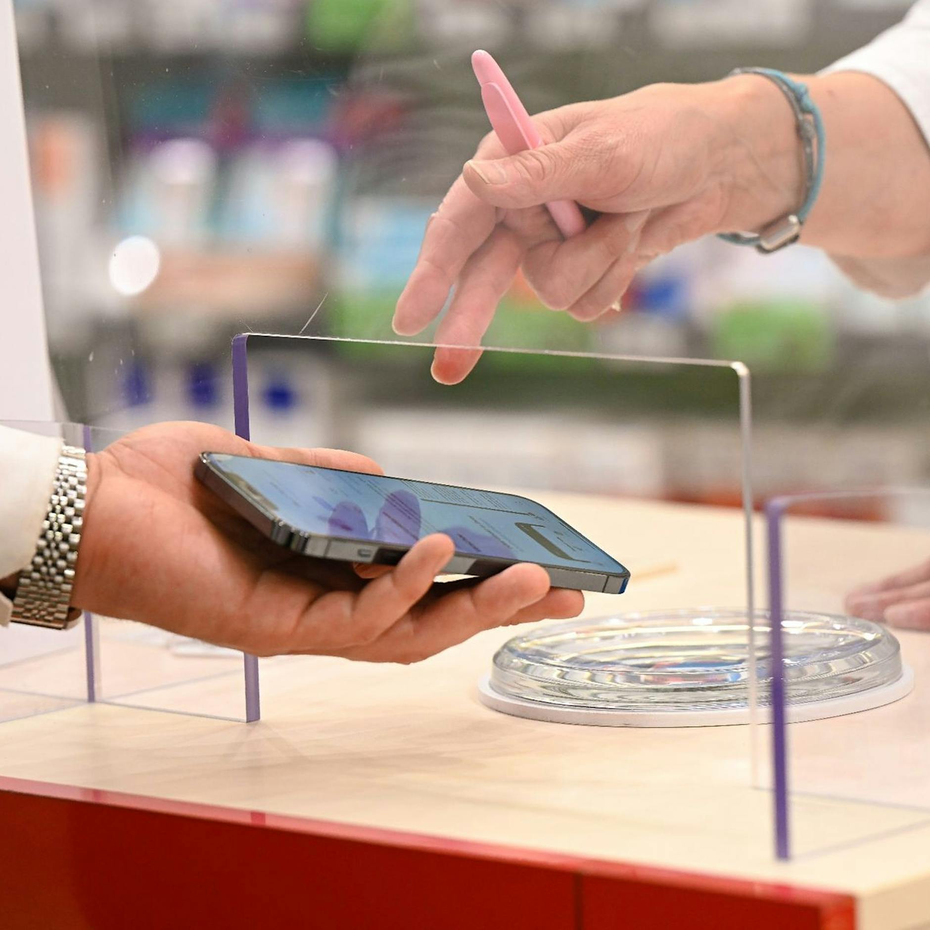 Wie funktioniert das neue E-Rezept? DAS muss jetzt jeder wissen!