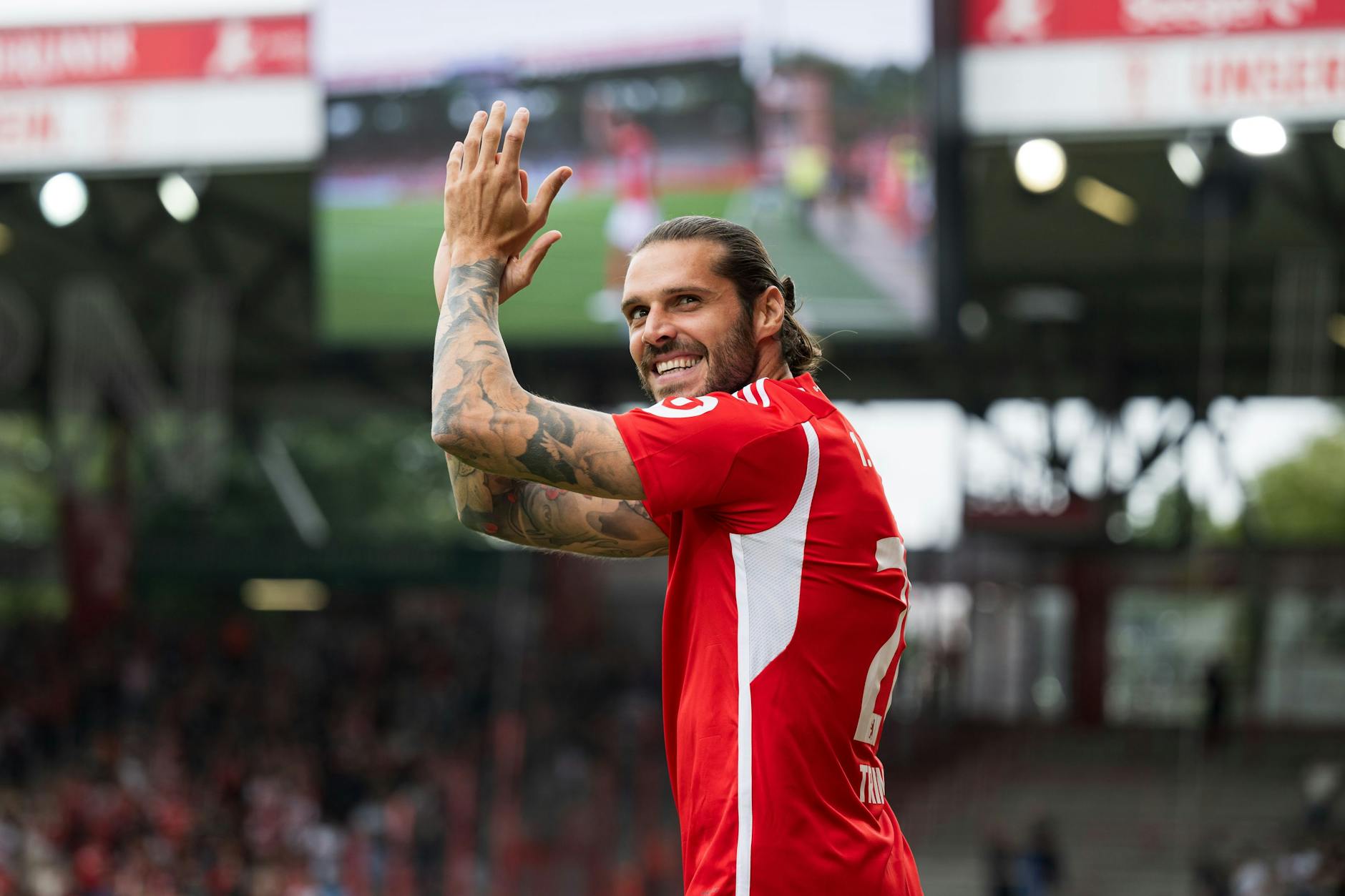 Christopher Trimmel wird in der neuen Saison so manche Rekordgrenze ordentlich verschieben.