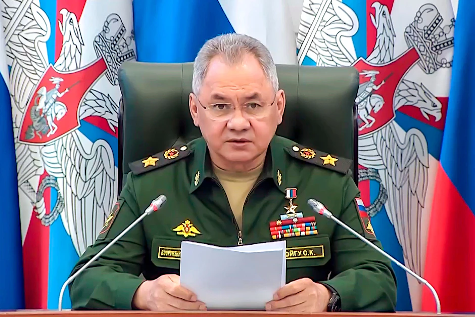 Russlands Verteidigungsminister Sergej Schoigu bei der Leitung einer Sitzung