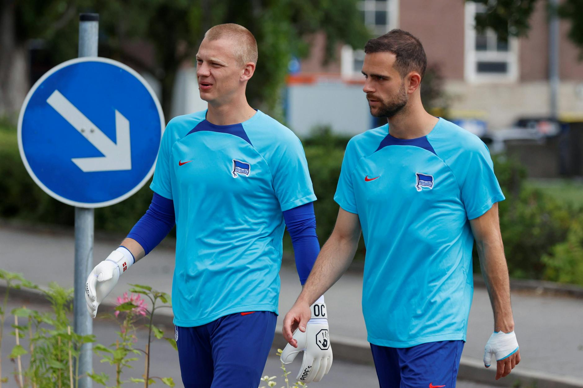 Hertha BSC und die Torhüter: Oliver Christensen ist weg und sein geplanter Nachfolger Marius Gersbeck ist suspendiert.