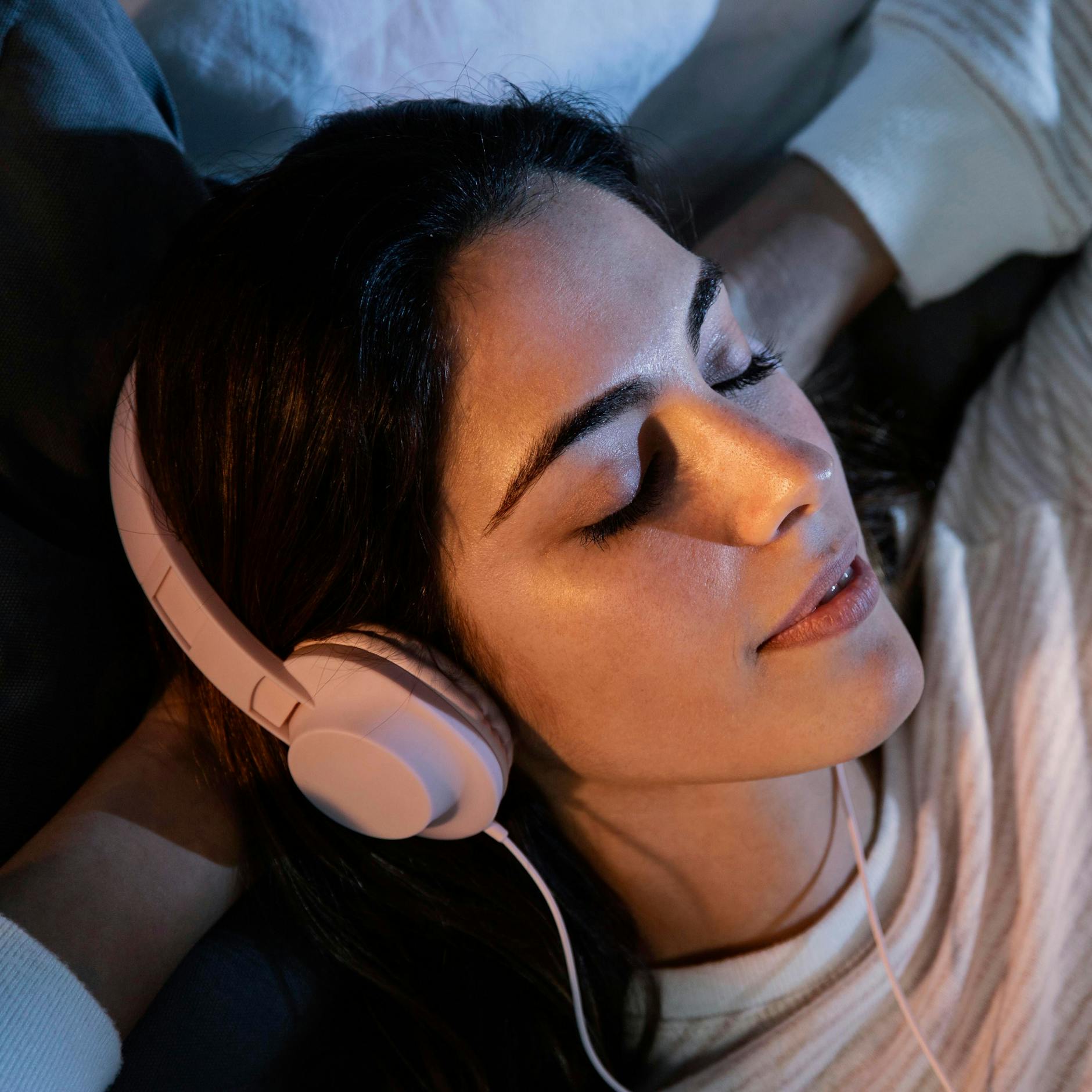 Image - Lieder zum Einschlafen: Diese Songs helfen laut Studie am besten