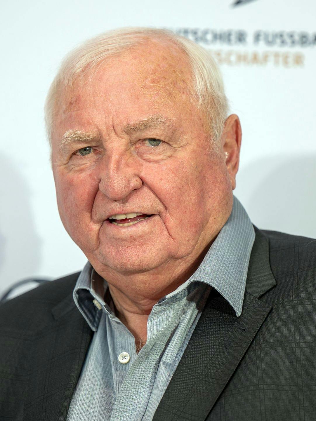 Box-Legende, Fußballfan und Sportexperte Ulli Wegner ist begeistert von Urs Fischer.