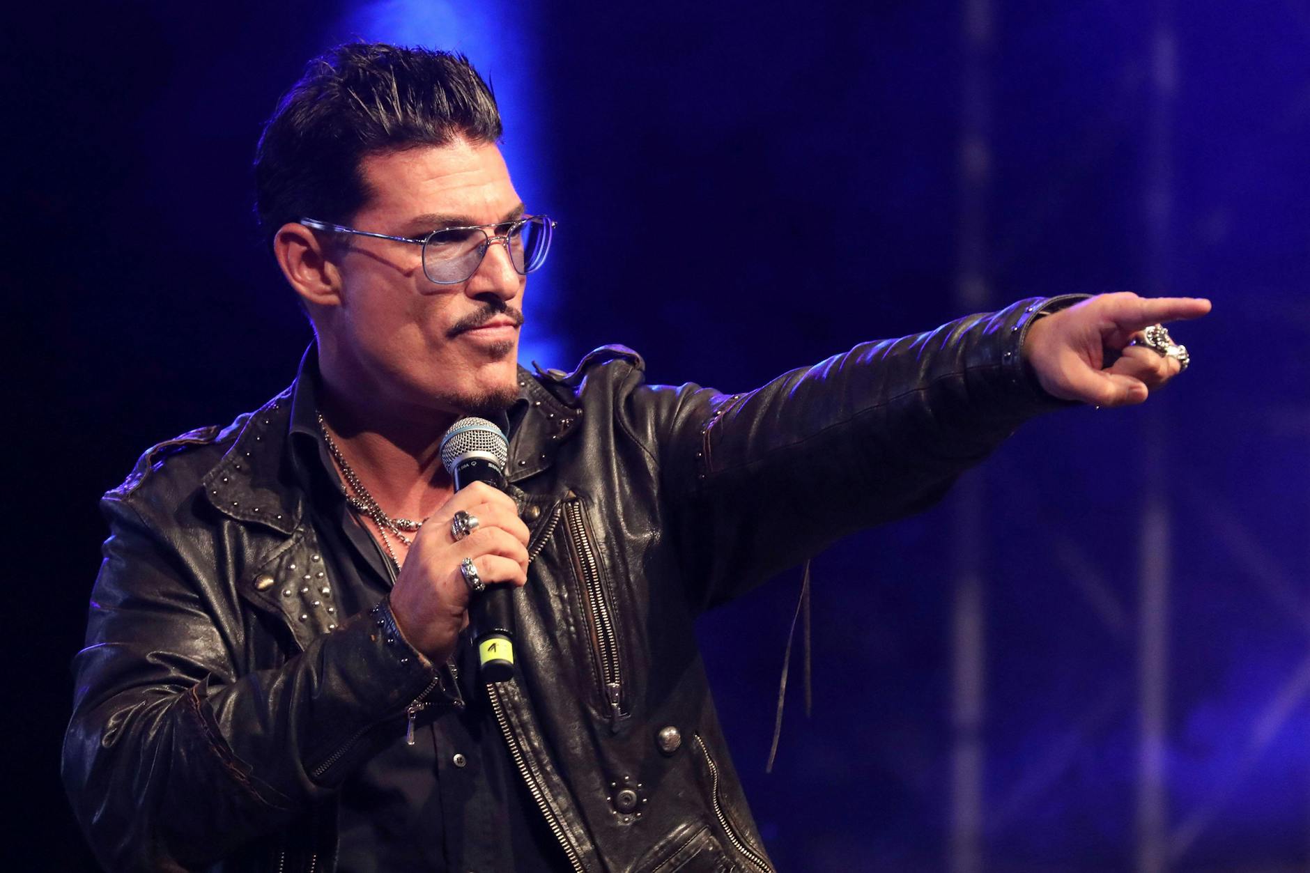 Chris Töpperwien flippt auf Instagram total aus.