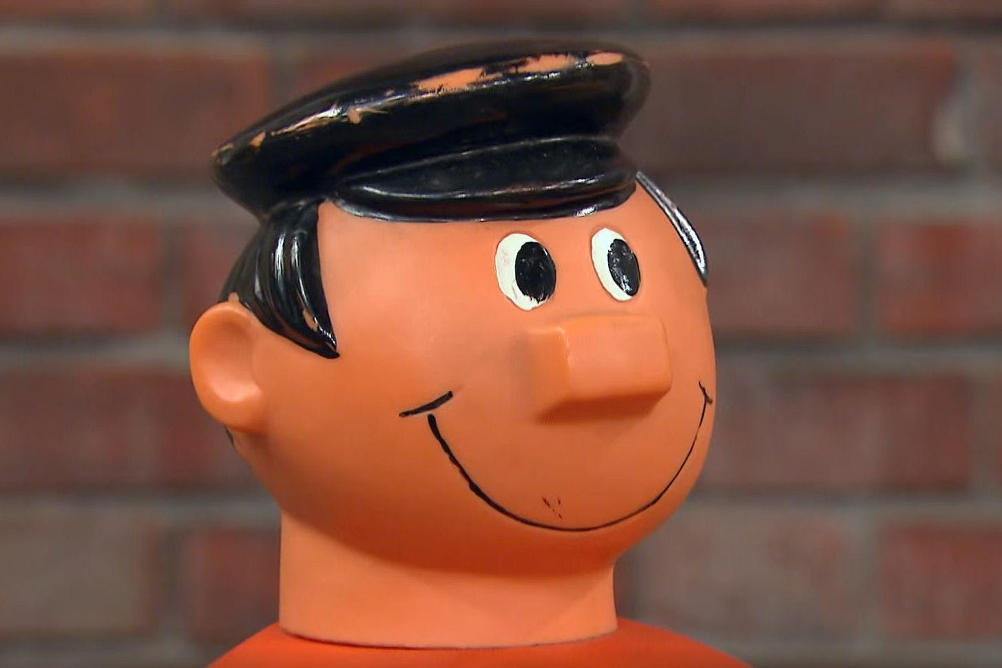 Fernfahrer-Maskottchen aus den 70er-Jahren – Waldi, bist du es?