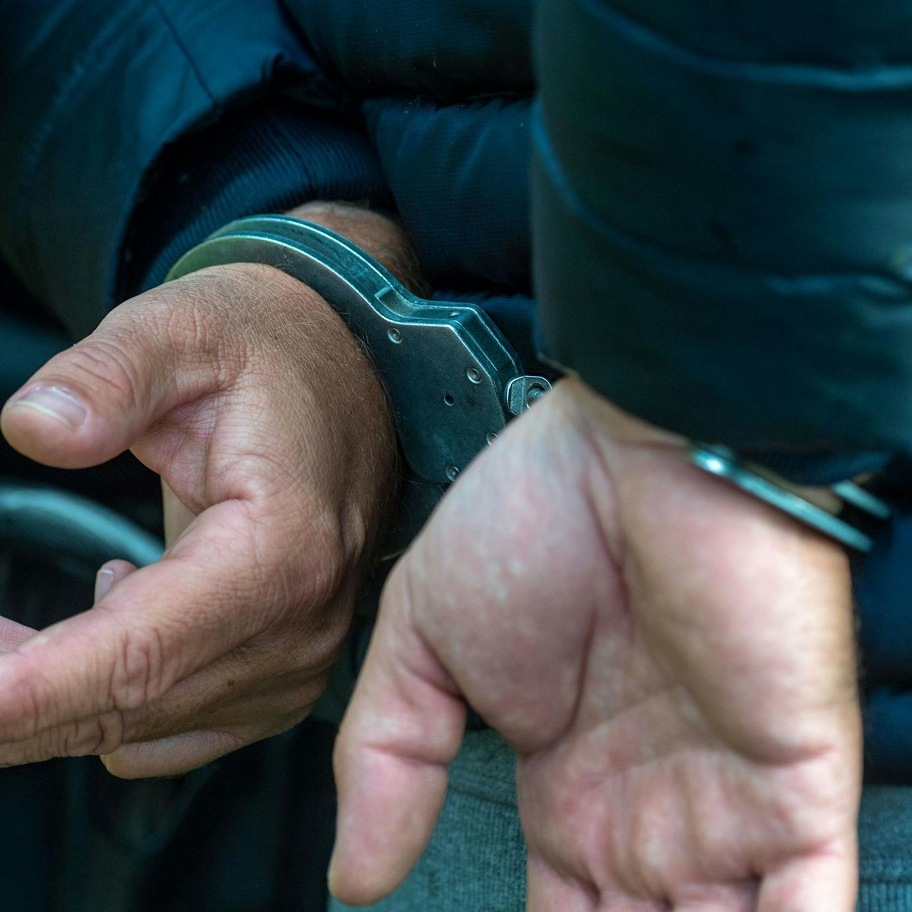 Raub, Drogen, Betrug! Die Straf-Akte der Clan-Verbrechen in Berlin