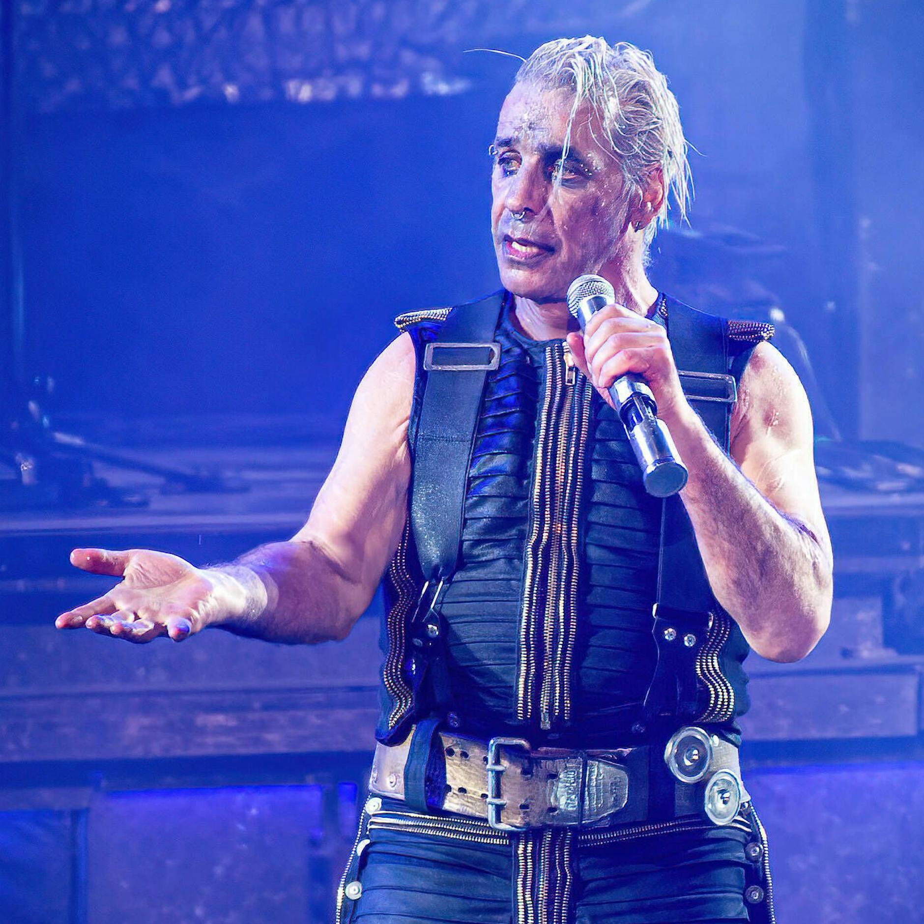 Skandal um Rammstein-Star Till Lindemann: DAS macht Fans wütend