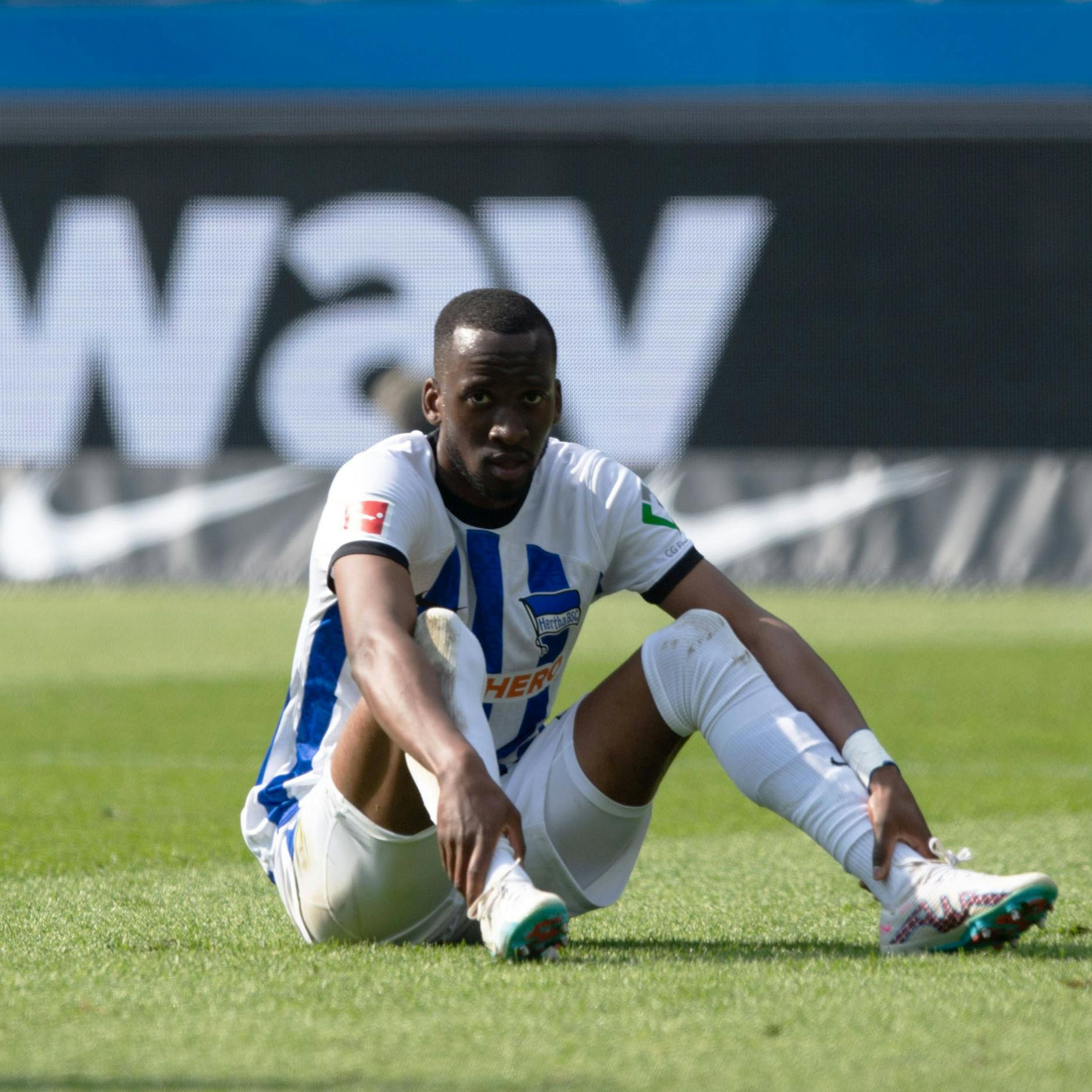 Hertha BSC: Doch nicht Burnley? FC Sevilla steigt beim Lukebakio-Poker ein