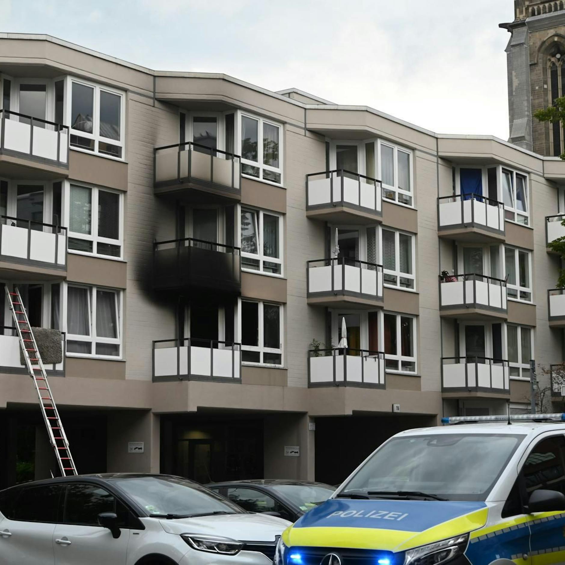 Image - Ackerstraße in Gesundbrunnen: Brand in Seniorenwohnhaus – zwei Verletzte