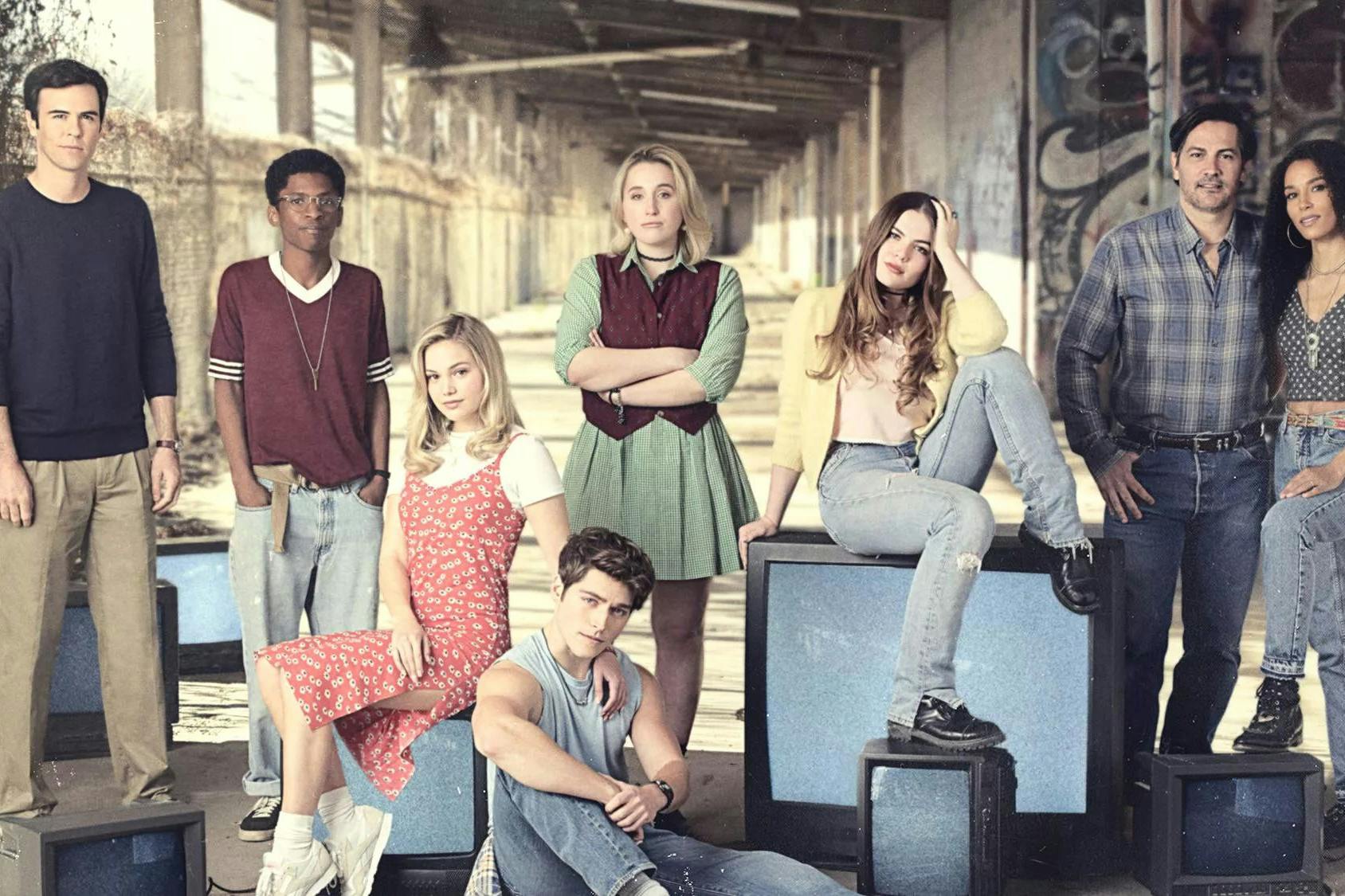 Junge Teenager und Erwachsene werden in „Cruel Summer“ in das Rätsel um das Verschwinden von Kate Wallis hineingezogen.