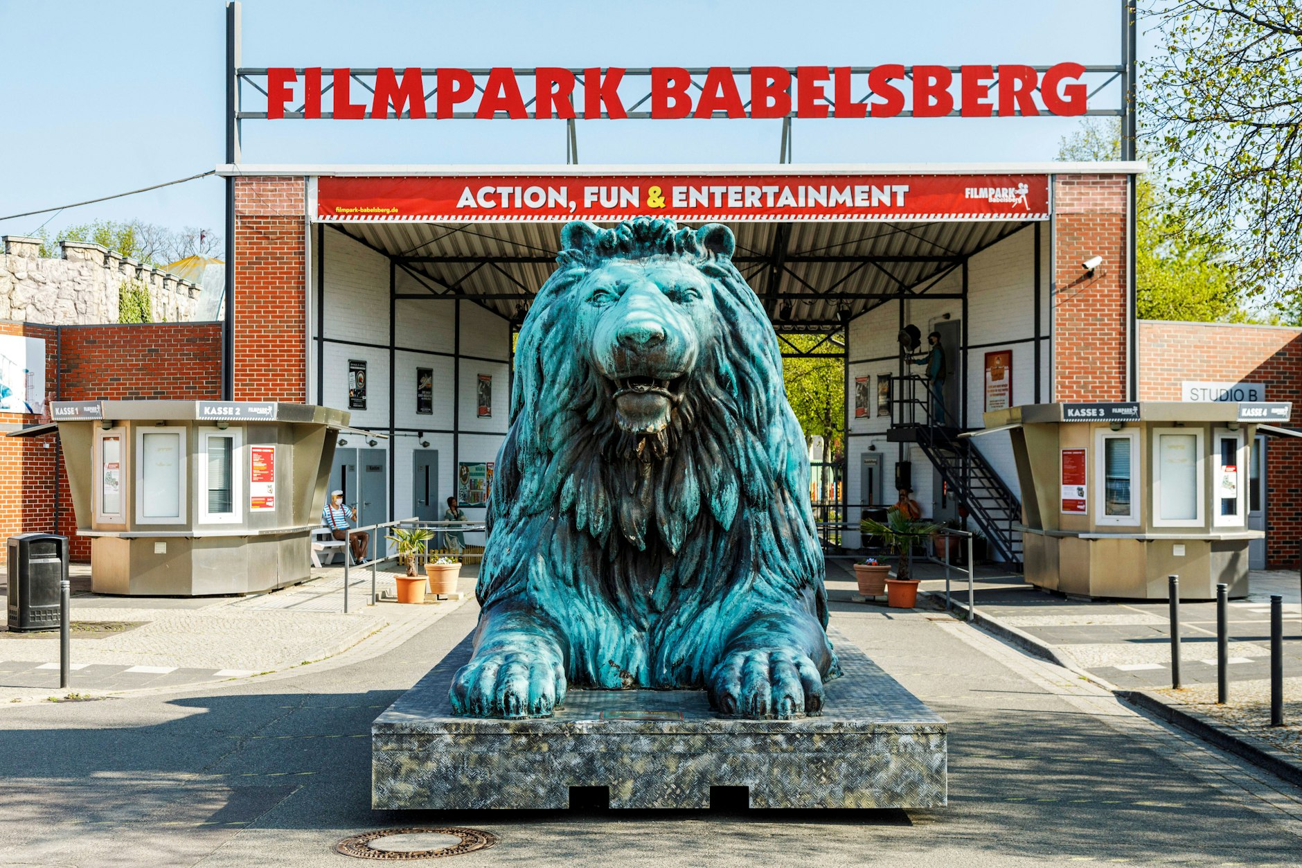 Viele der DDR-Kultfilme wurden hier gedreht: Im Filmpark Babelsberg in Potsdam.