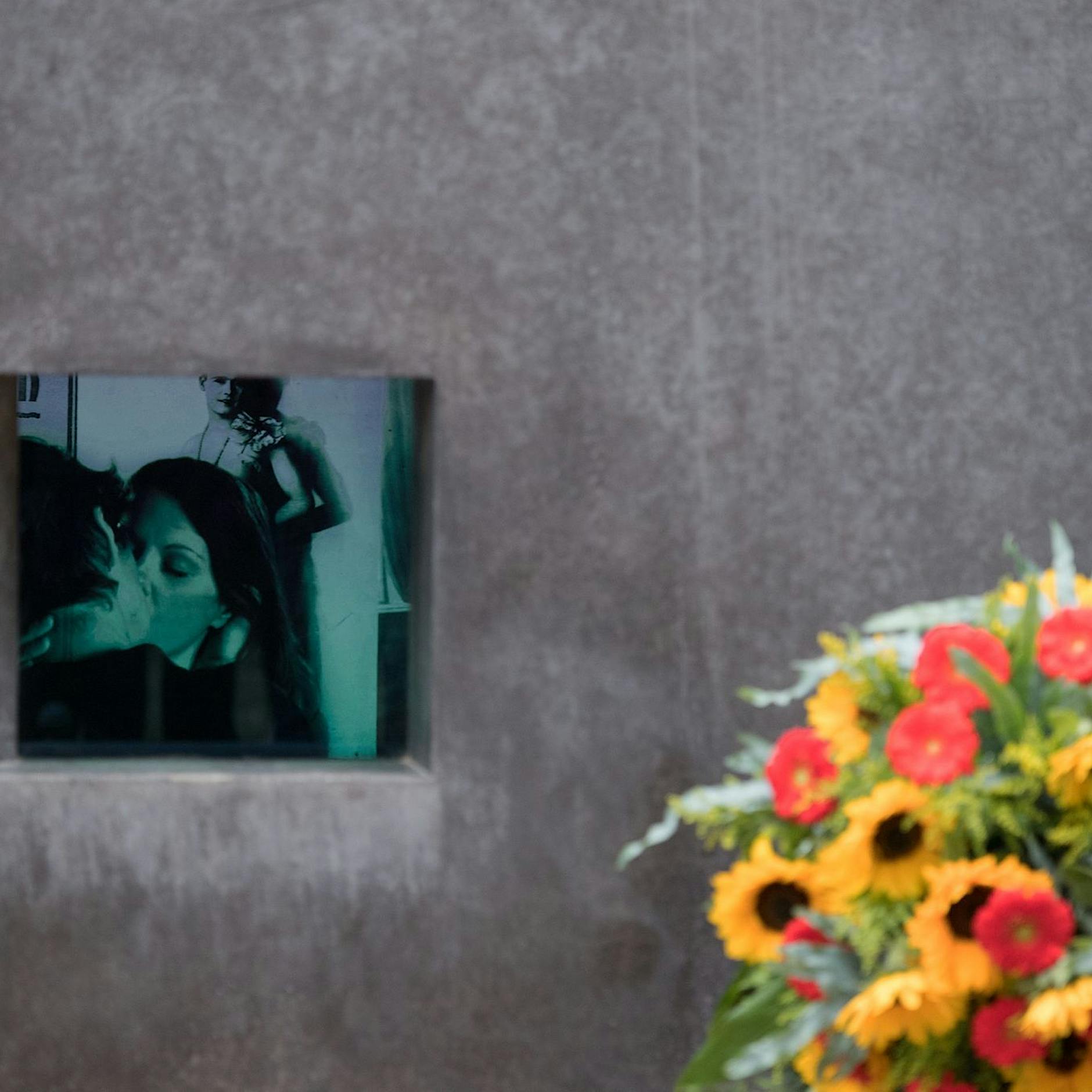 Anschläge auf Mahnmale in Berlin: Polizei jagt offenbar fanatischen Einzeltäter