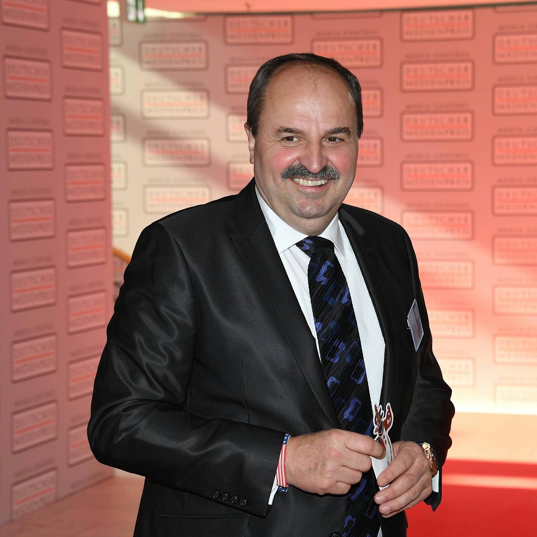 Zehn Kilo weniger: SO sieht TV-Koch Johann Lafer nicht mehr aus