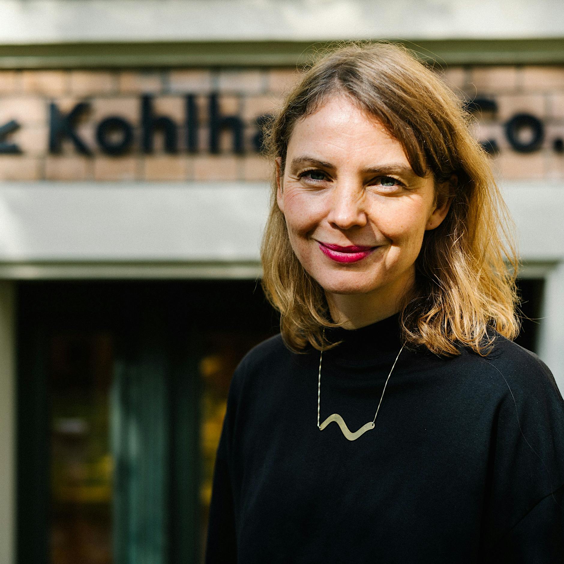 Die Buchhändlerin sagt: Halten Sie durch! Dieses Buch wird Sie überraschen