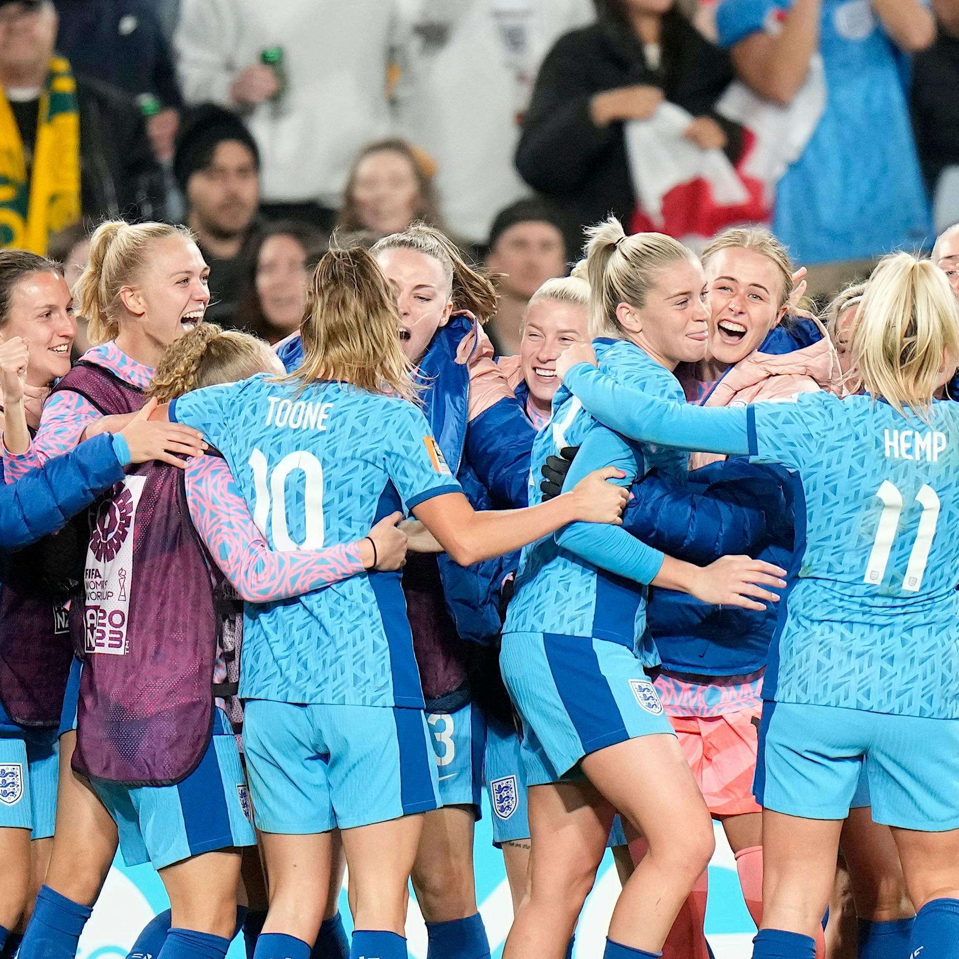 Sieg gegen Australien: Engländerinnen feiern ersten Einzug ins WM-Finale
