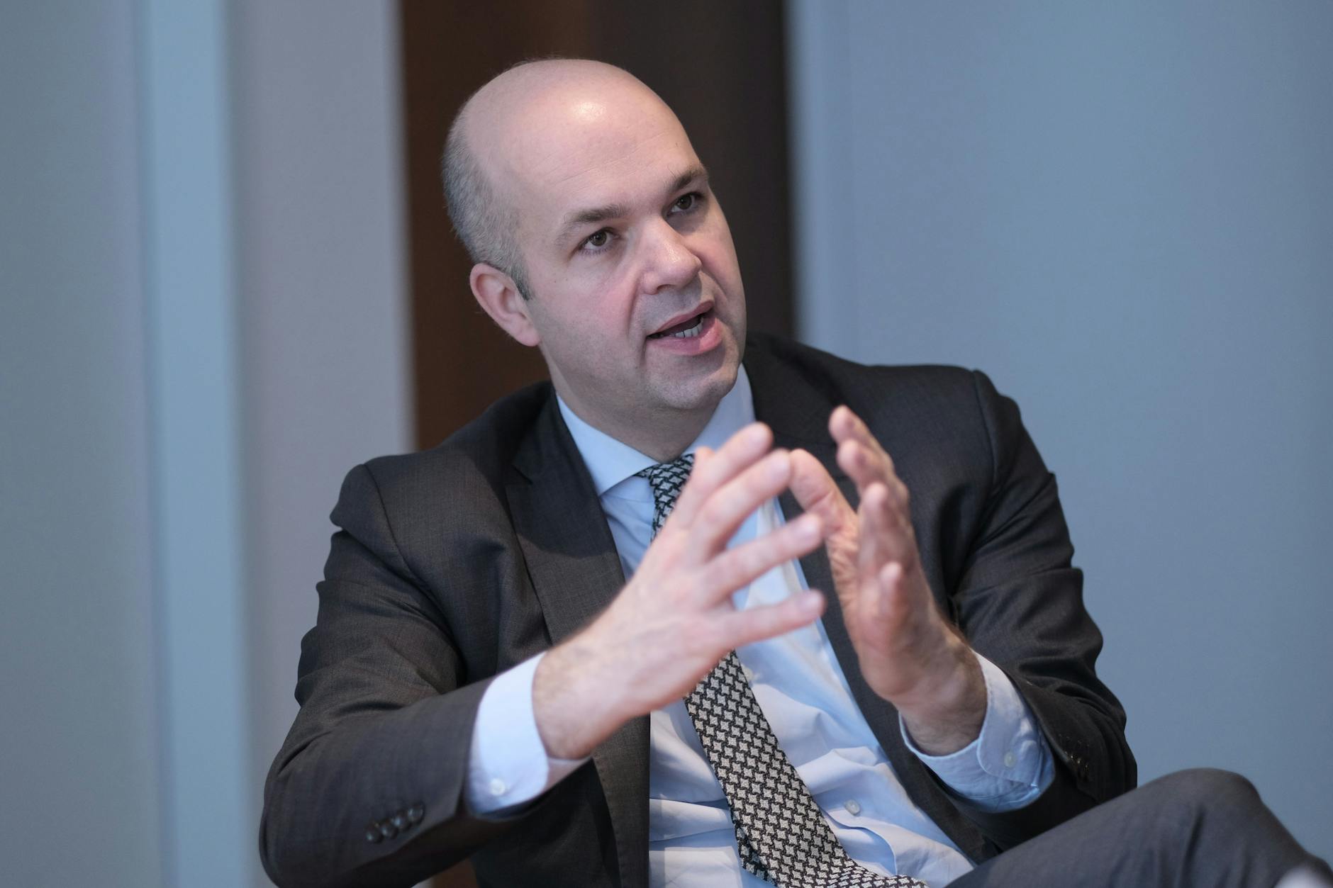 Der Präsident des Deutschen Instituts für Wirtschaftsforschung (DIW), Marcel Fratzscher, polarisiert mit seinen Einschätzungen über die Zustände der deutschen Wirtschaft. 