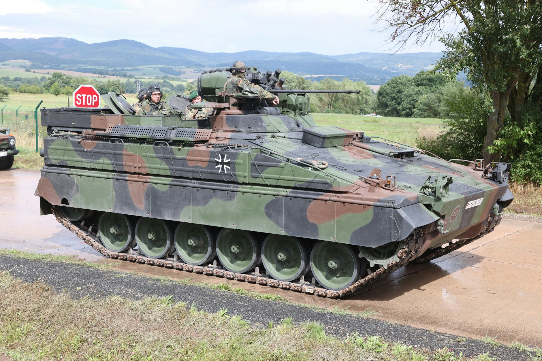 Im Kampf gegen Russland hat die Ukraine erstmalig einen Schützenpanzer vom Typus Marder eingesetzt.&nbsp;