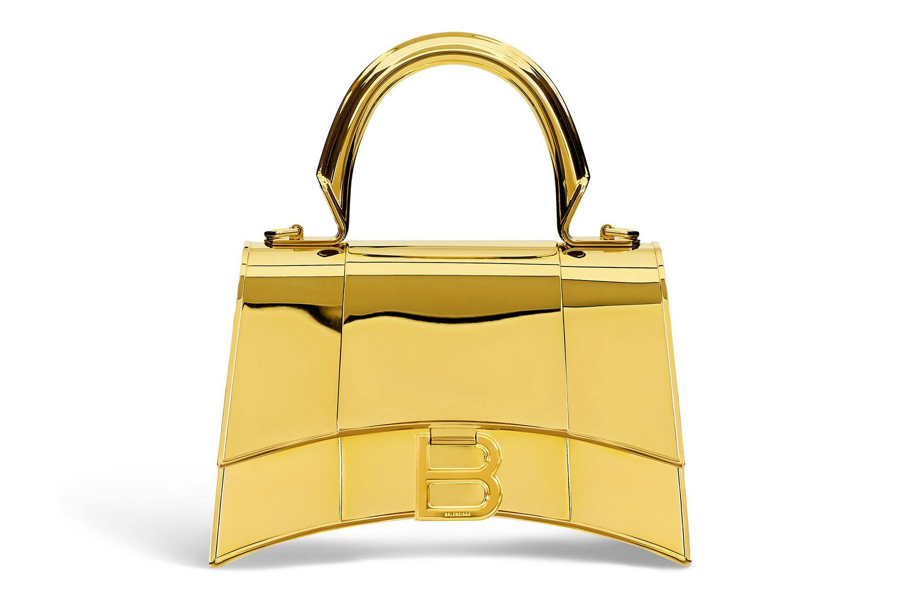 Poliertes Messing in sattem Goldton: Diese Hourglass Bag von Balenciaga ist ab jetzt für 18.000 Euro im Handel erhältlich.