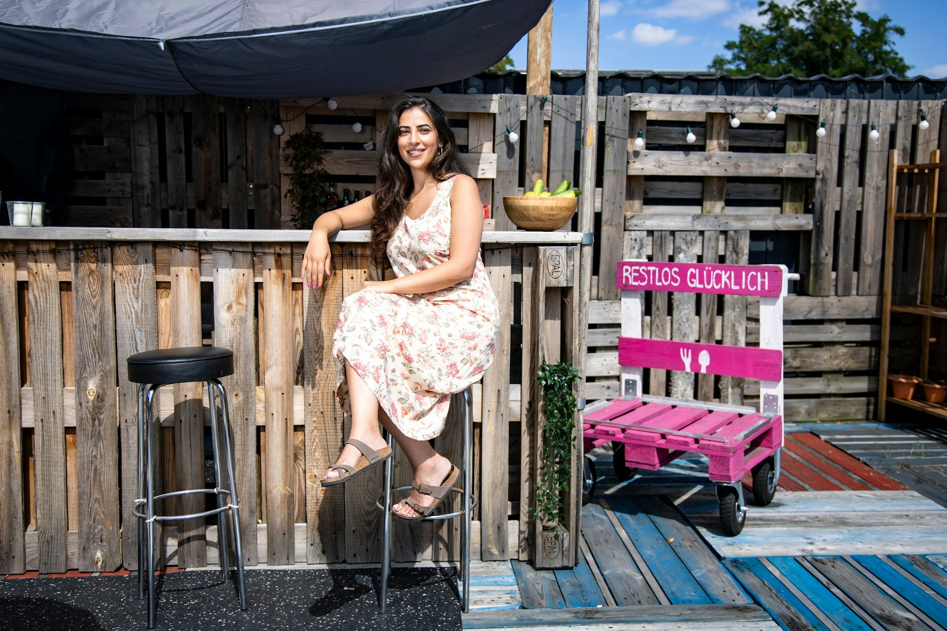 Die Schauspielerin Ideal Kanal im Co-Working-Space Engelnest