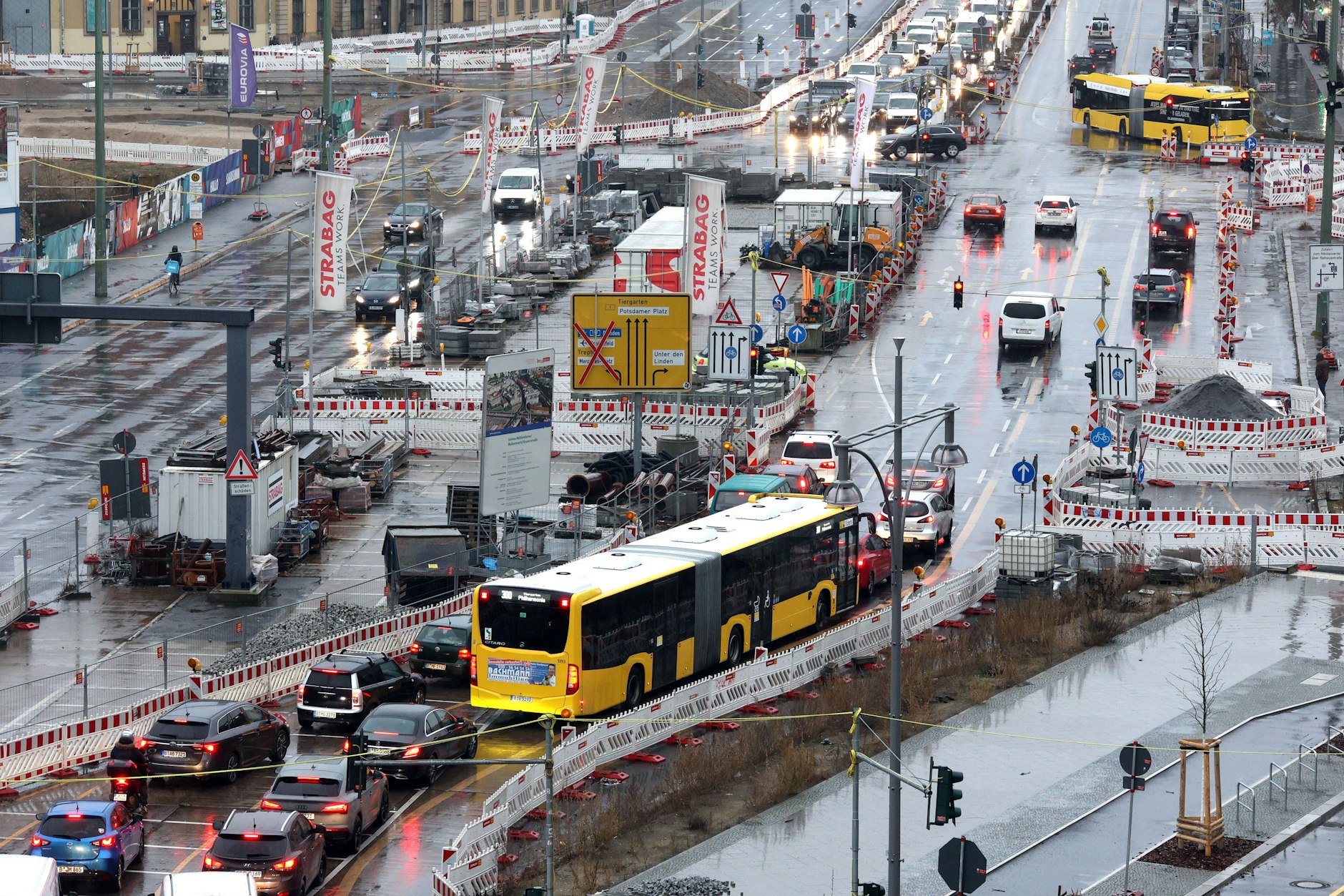 Das „Herz der Stadt“ am Molkenmarkt im Jahr 2023. Der Rückbau der autogerechten Stadt hat begonnen.