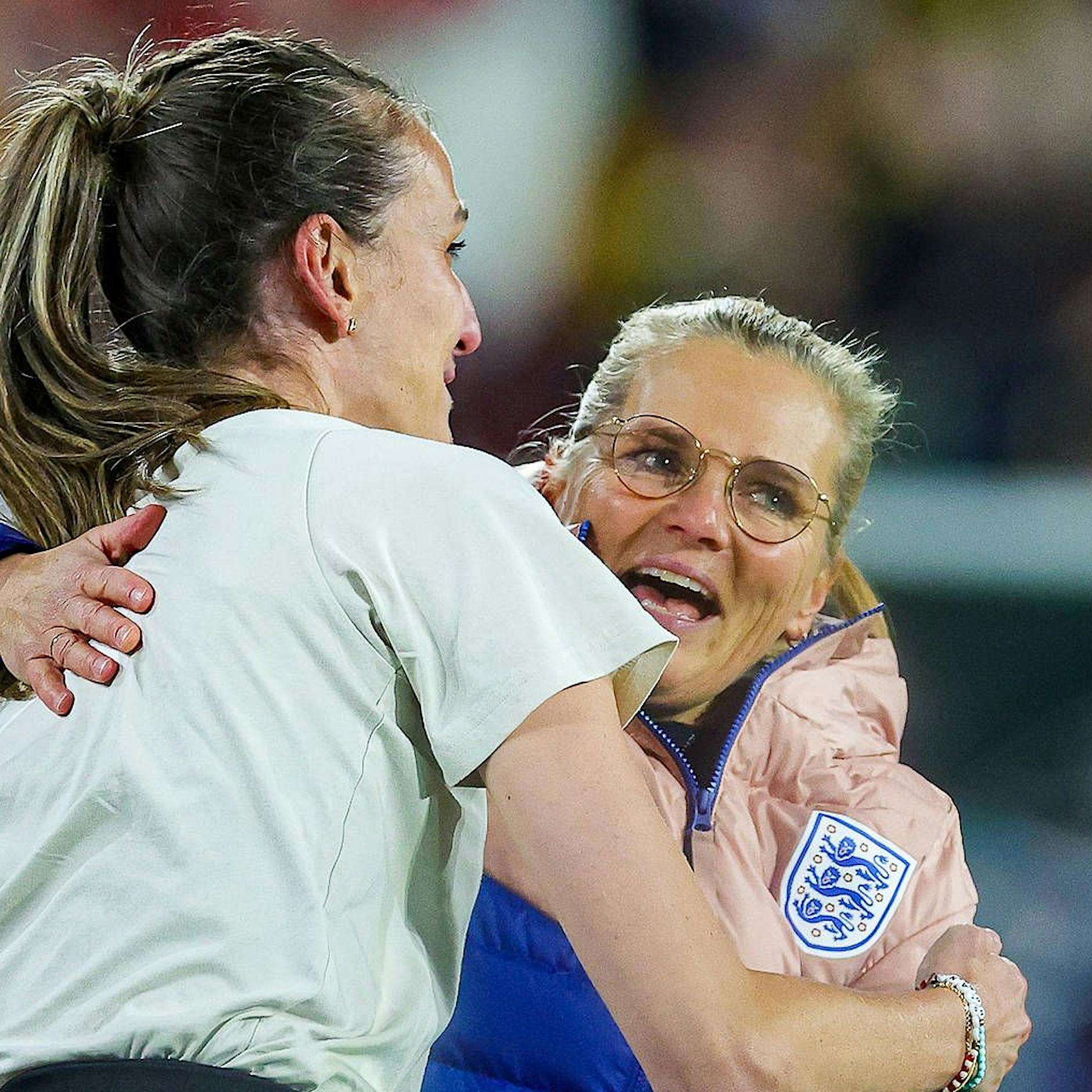 Frauen-WM 2023 – Metamorphose der Fußballerinnen: Harry Kane und King Charles gratulieren