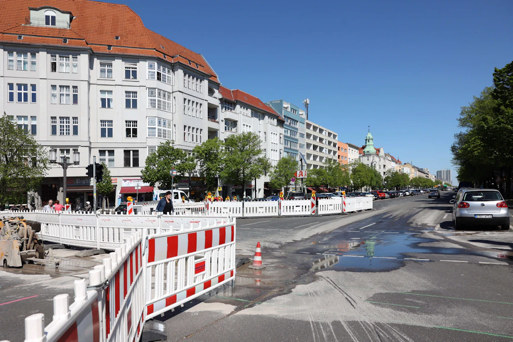 Stralauer Allee und Kaiserdamm: Bald dürfen dort wieder Autos fahren