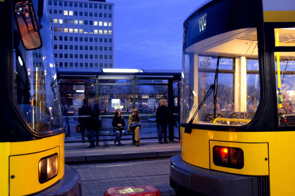 Grünes Berlin: BVG will die Wartehäuschen bepflanzen