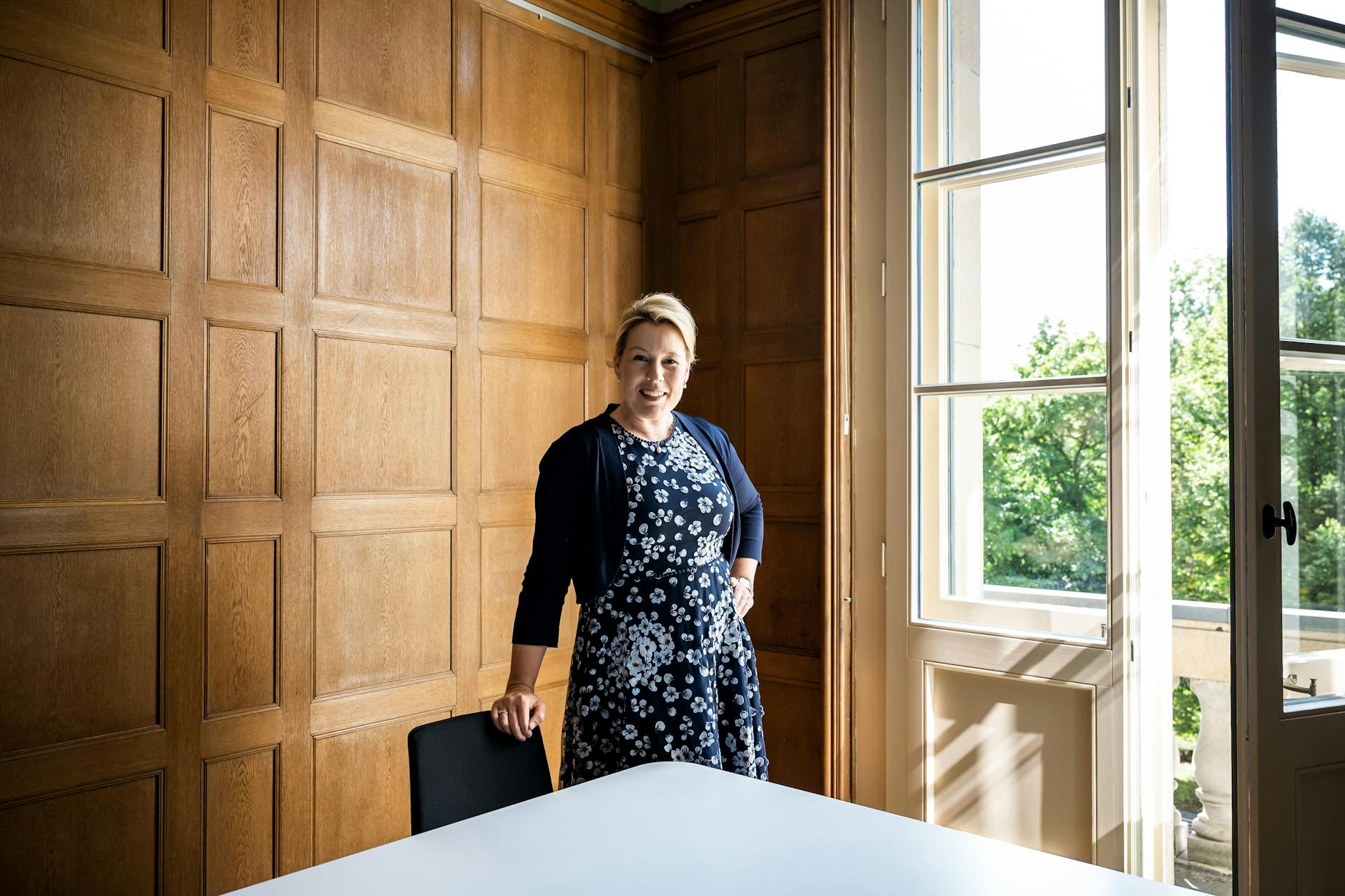 Franziska Giffey in ihrem Büro im Olex-Haus