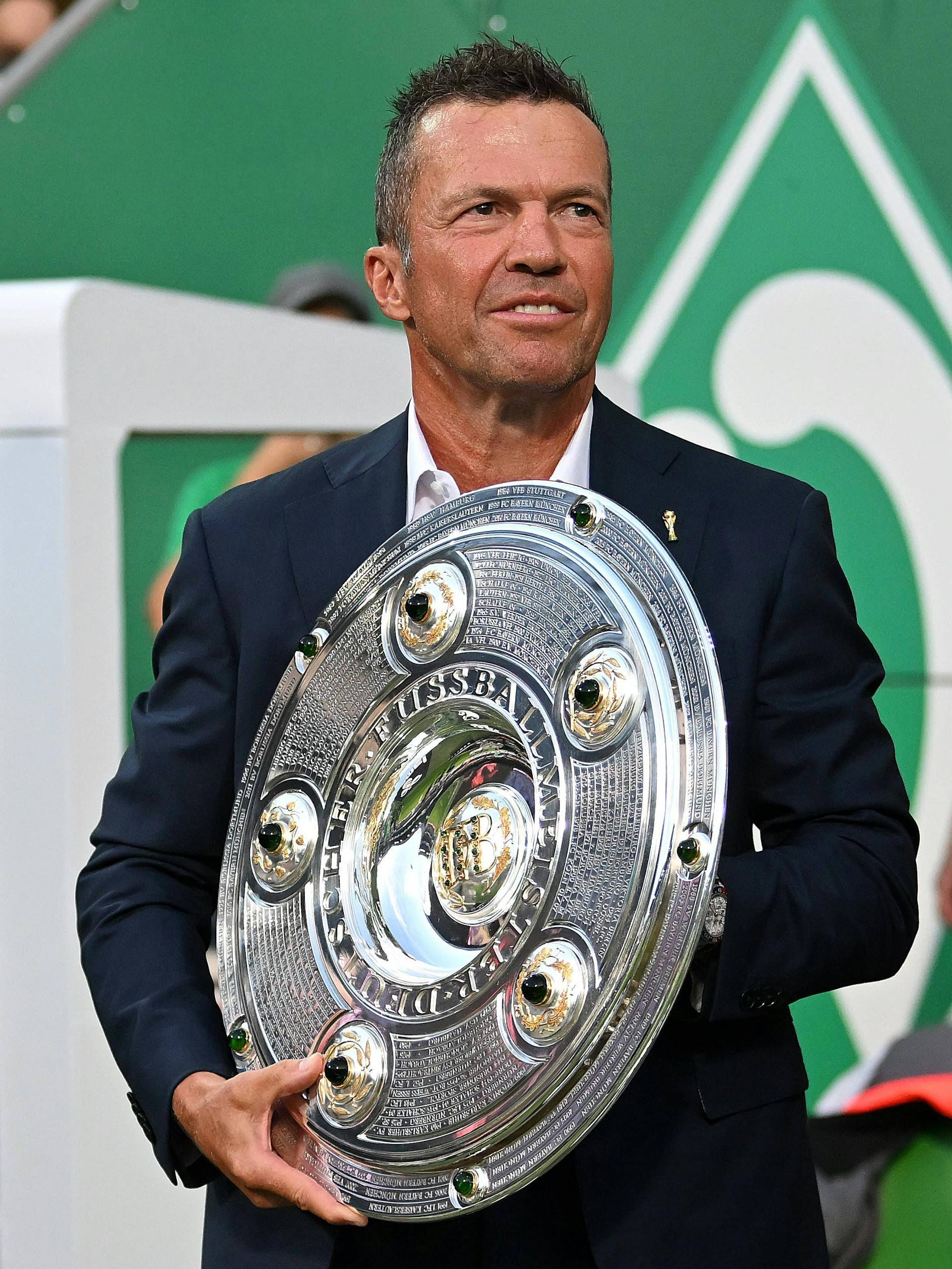 Auch Lothar Matthäus erntete in Bremen Pfiffe.