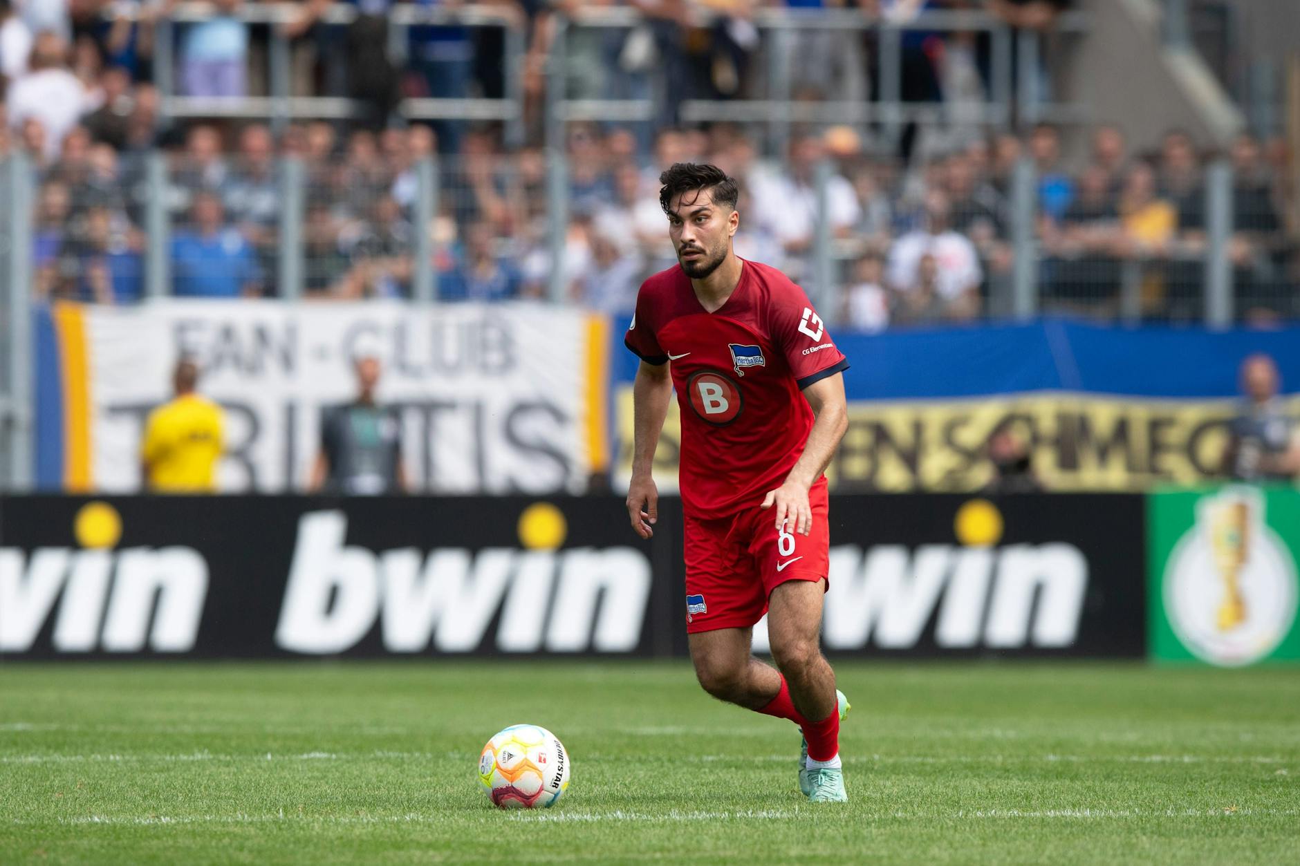 Hertha BSC Suat Serdar an Verona ausgeliehen, Kaufoption über 5 Millionen